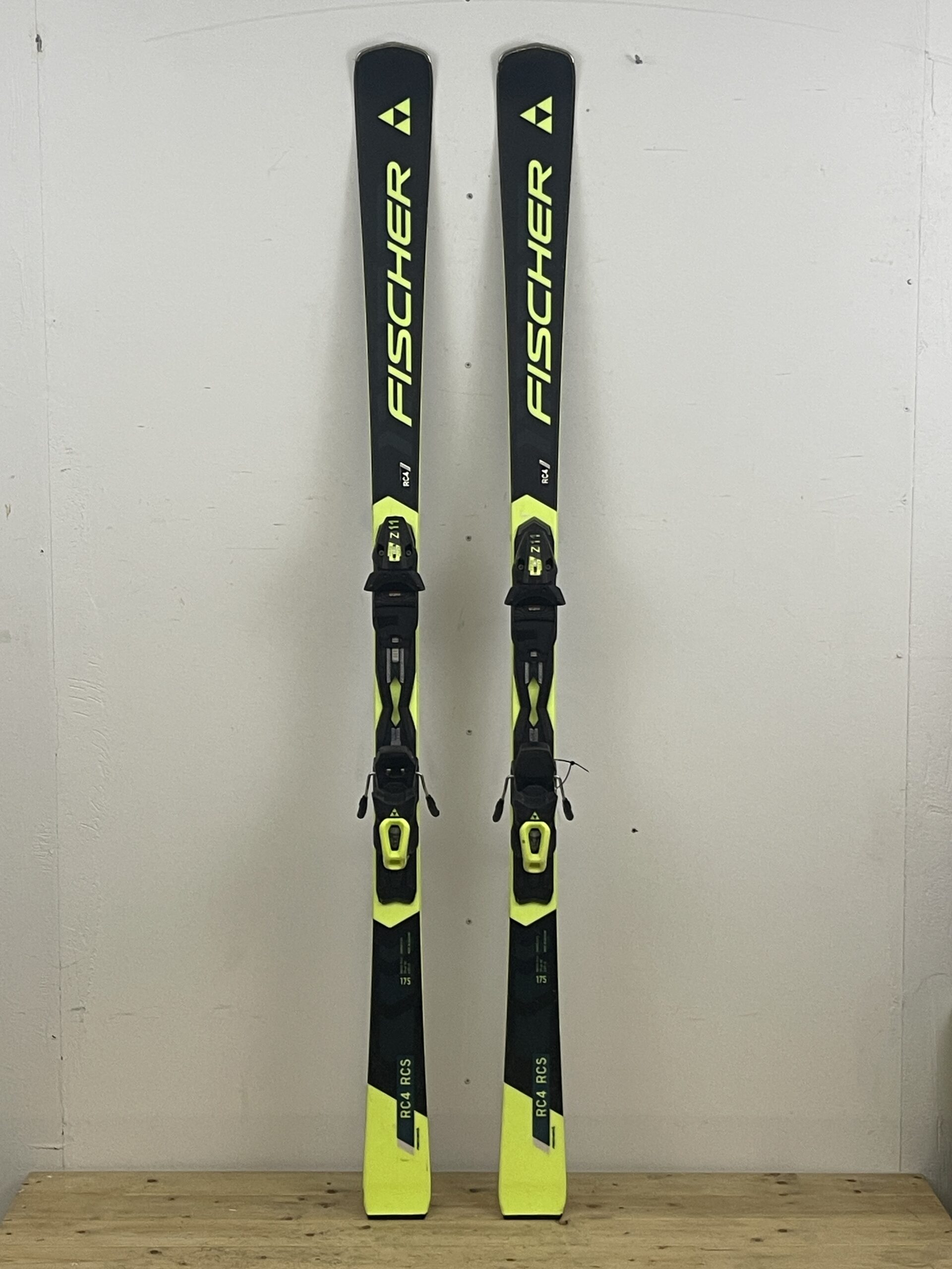 fischer-rc4-rcs-175cm-naudotos-slides-vilnius.jpg Fischer RC4 RCS 175 cm naudotos slidės – used skis Vilniuje | Sniego Kalnas