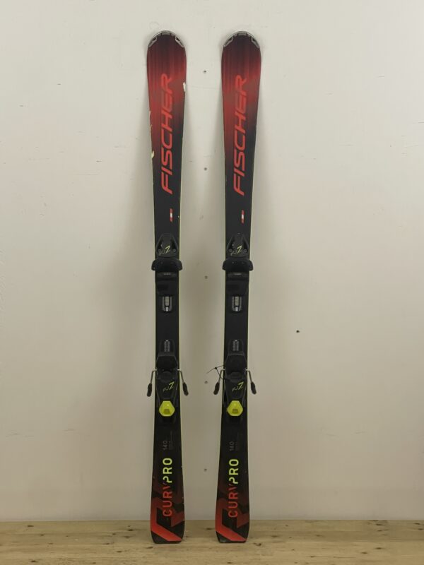 naudotos kalnų slidės fischer curv pro 140cm vilnius lietuva sniego kalnas used skis lithuania