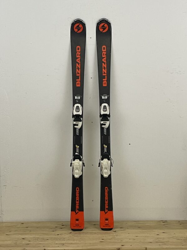 naudotos kalnų slidės blizzard firebird 140cm vilnius lietuva sniego kalnas used skis lithuania
