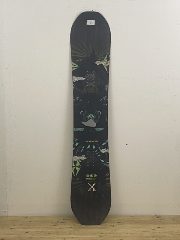 Ninedecker Advanced 153CM naudota snieglentė, naudotos snieglentės, snowboard įranga, naudotas žiemos inventorius Vilnius – Sniego Kalnas