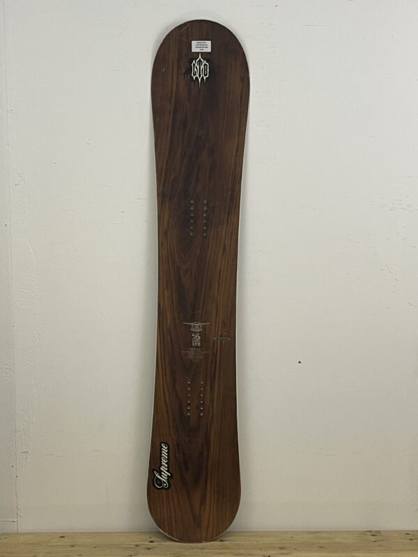LTB Supreme 160CM naudota snieglentė, naudotos snieglentės, snowboard įranga, naudotas žiemos inventorius Vilnius – Sniego Kalnas