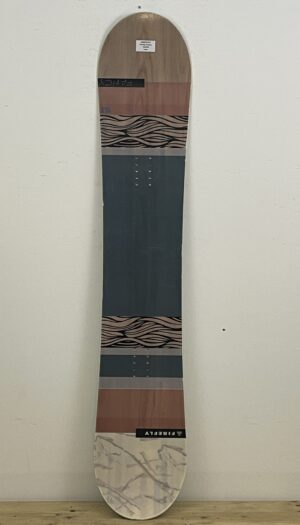Firefly Fanoy 152CM naudota snieglentė, naudotos snieglentės, snowboard įranga, naudotas žiemos inventorius Vilnius – Sniego Kalnas