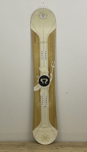 Crazy Creek 147CM naudota snieglentė, naudotos snieglentės, snowboard įranga, naudotas žiemos inventorius Vilnius – Sniego Kalnas