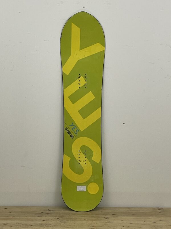 Yes Pow 125CM naudota snieglentė, naudotos snieglentės, snowboard įranga, naudotas žiemos inventorius Vilnius – Sniego Kalnas