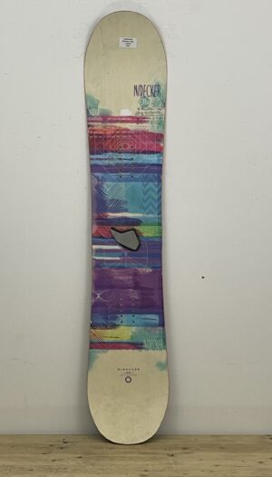 Nidecker Elle 144CM naudota snieglentė, naudotos snieglentės, snowboard įranga, naudotas žiemos inventorius Vilnius – Sniego Kalnas