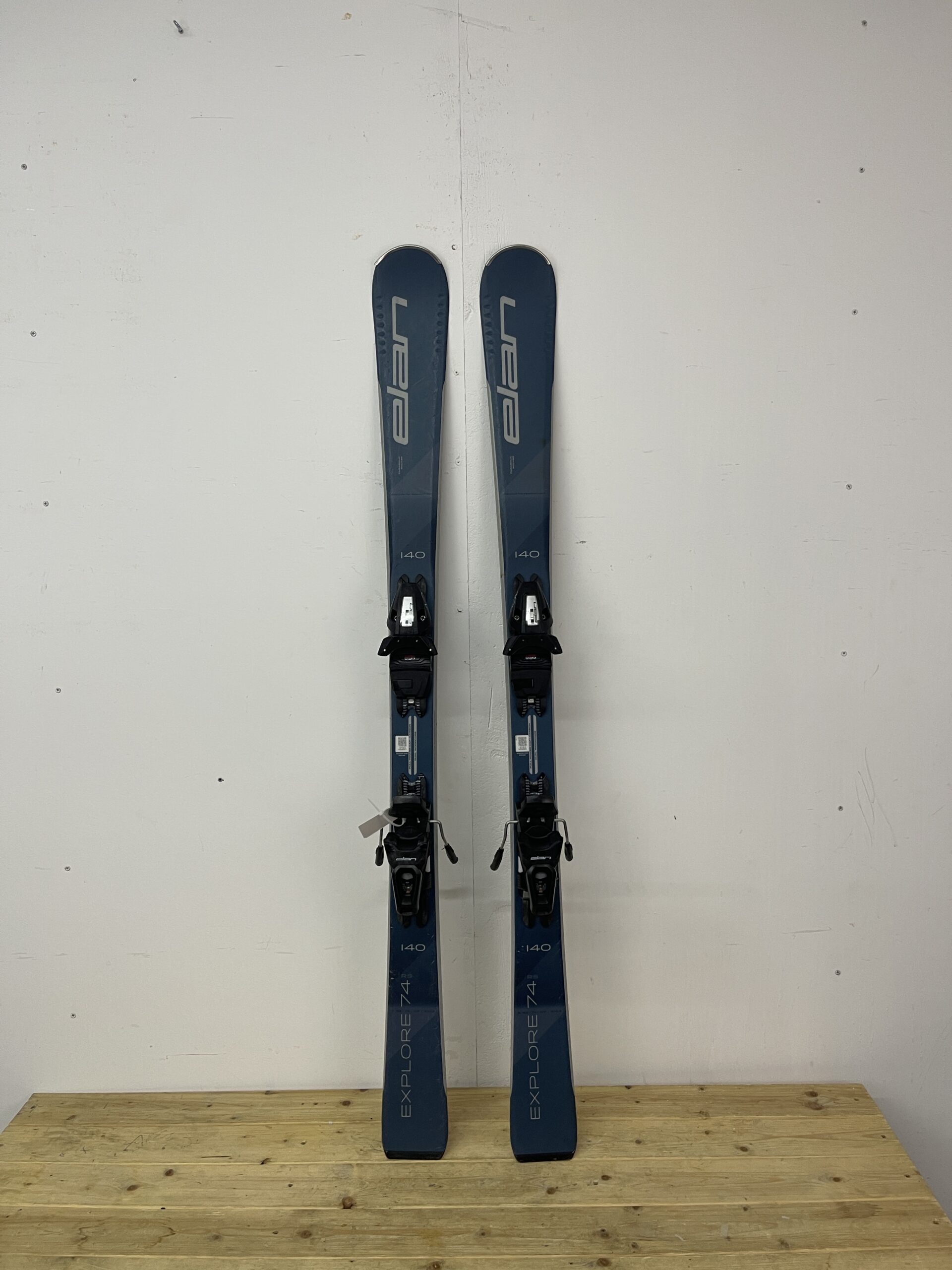 elan-explore-74-140cm-naudotos-slides-vilnius.jpg Elan Explore 74 140 cm naudotos slidės – used skis Vilniuje | Sniego Kalnas