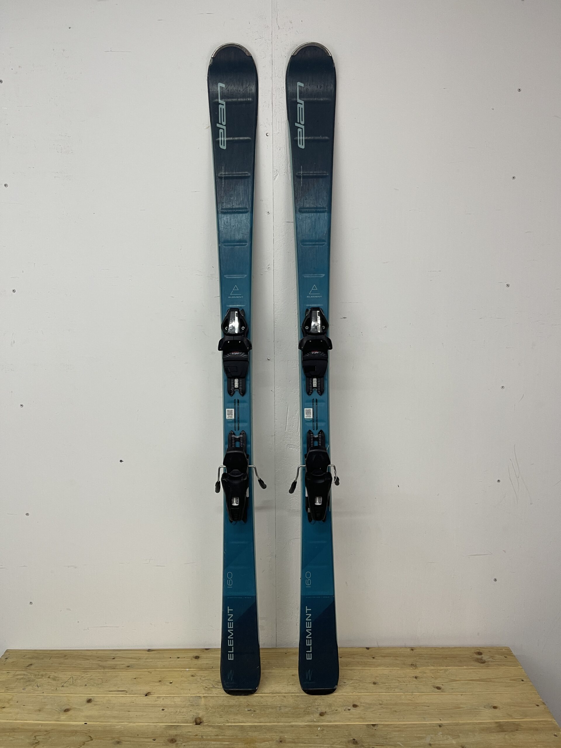 elan-element-160cm-naudotos-slides-vilnius.jpg Elan Element 160 cm naudotos slidės – used skis Vilniuje | Sniego Kalnas