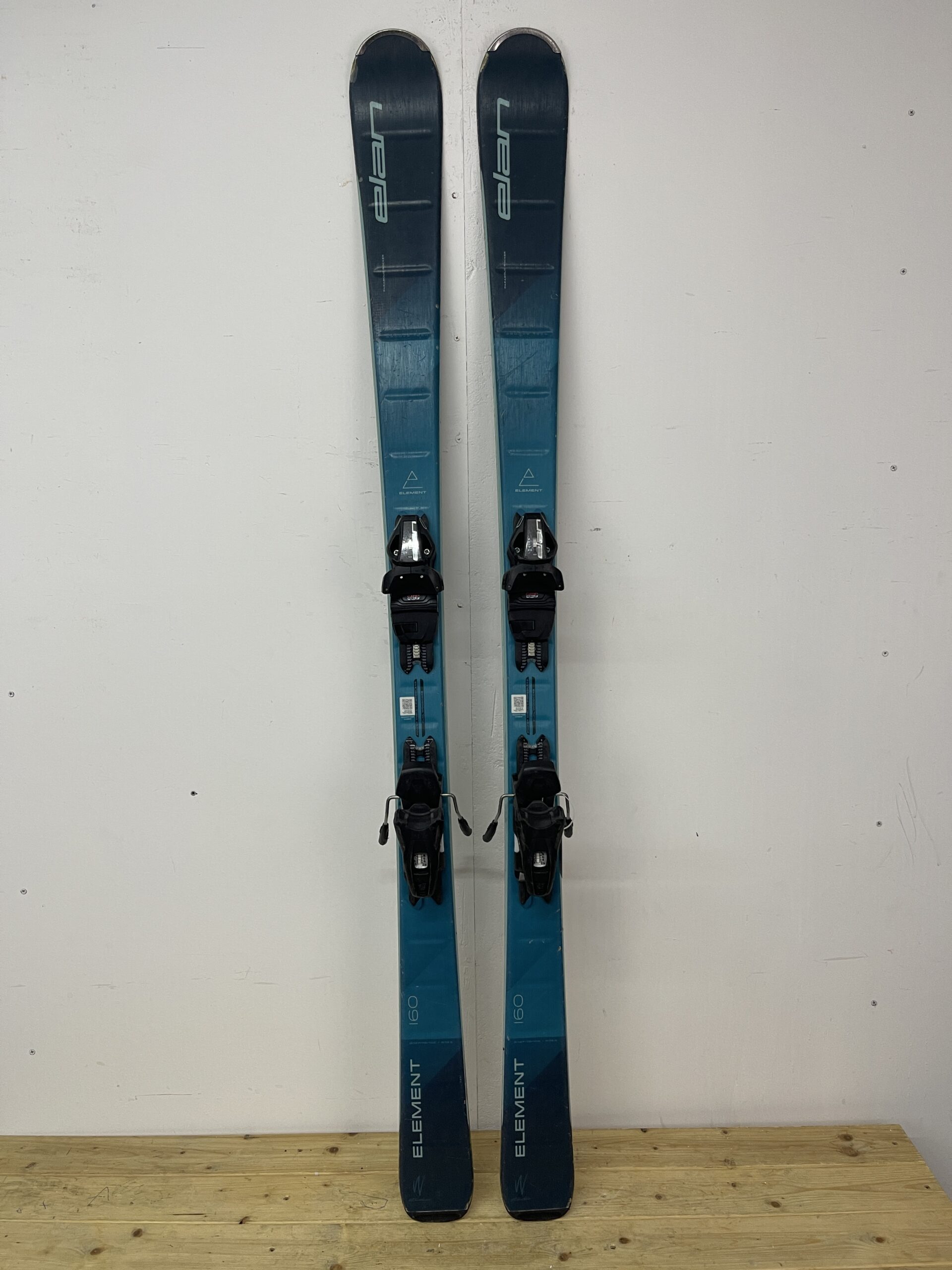 elan-element-160cm-naudotos-slides-vilnius.jpg Elan Element 160 cm naudotos slidės – used skis Vilniuje | Sniego Kalnas