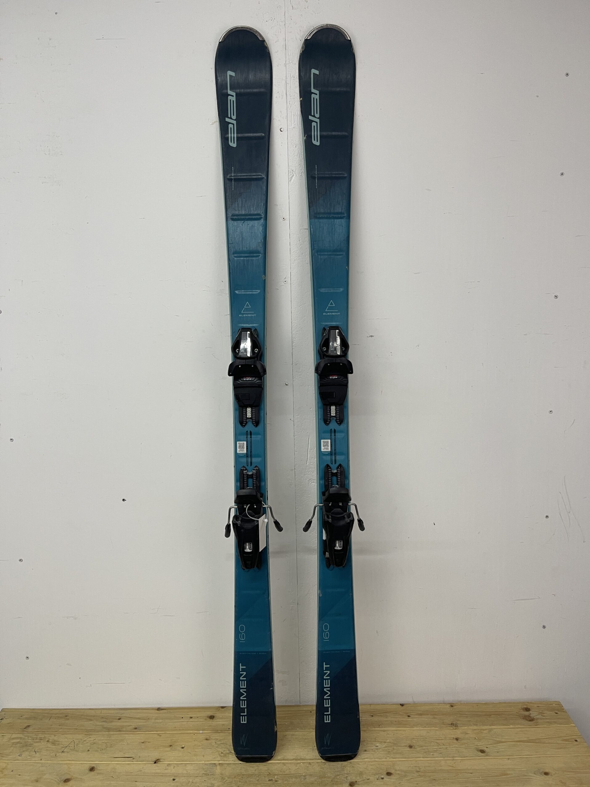 elan-element-160cm-naudotos-slides-vilnius.jpg Elan Element 160 cm naudotos slidės – used skis Vilniuje | Sniego Kalnas