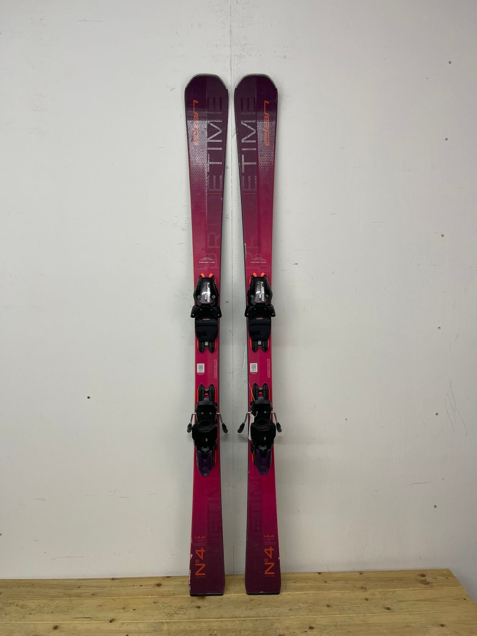 elan-primetime-144cm-naudotos-slides-vilnius.jpg Elan Primetime 144 cm naudotos slidės – used skis Vilniuje | Sniego Kalnas