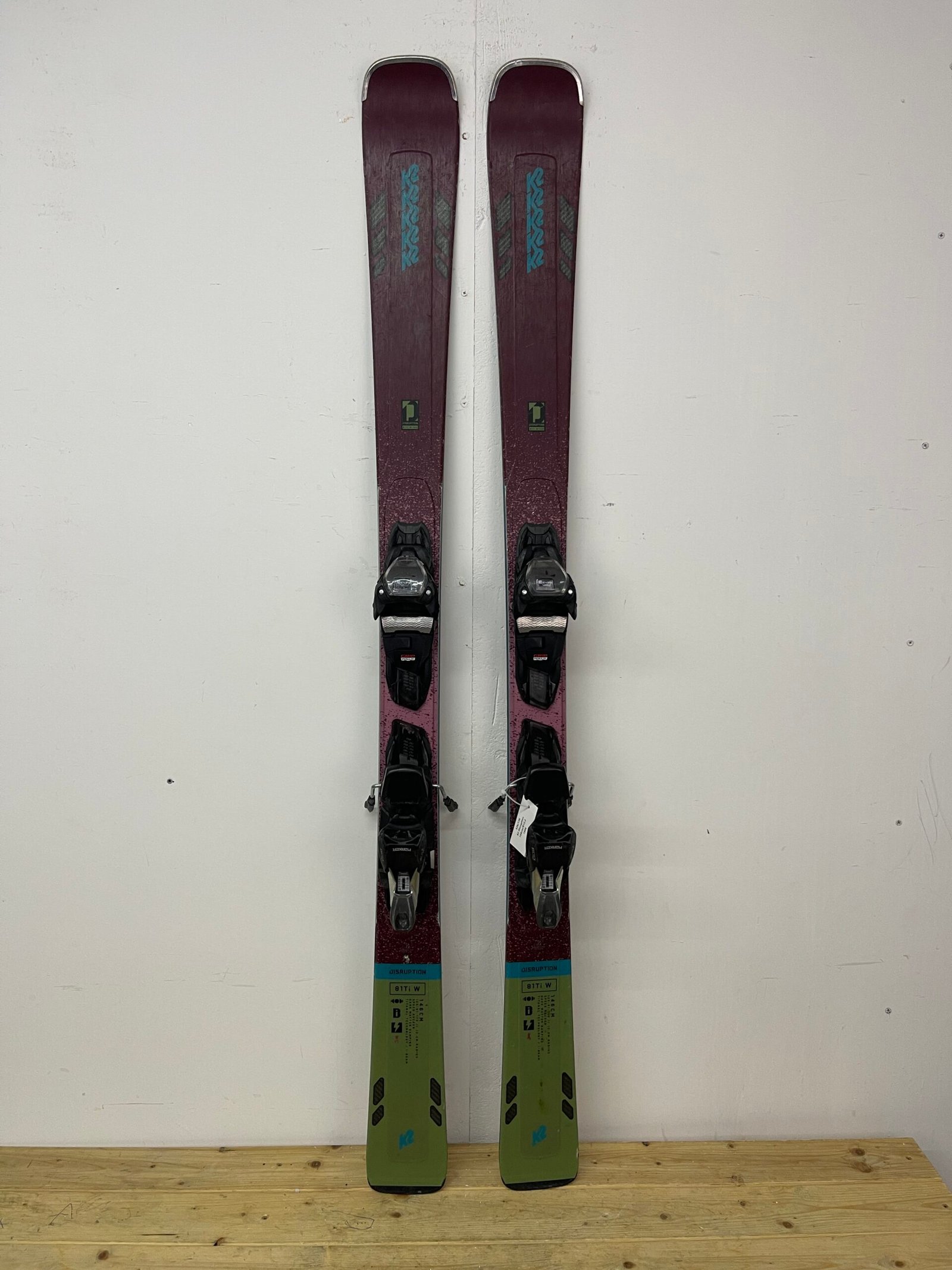 k2-disruption-146cm-naudotos-slides-vilnius.jpg K2 Disruption 146 cm naudotos slidės – used skis Vilniuje | Sniego Kalnas