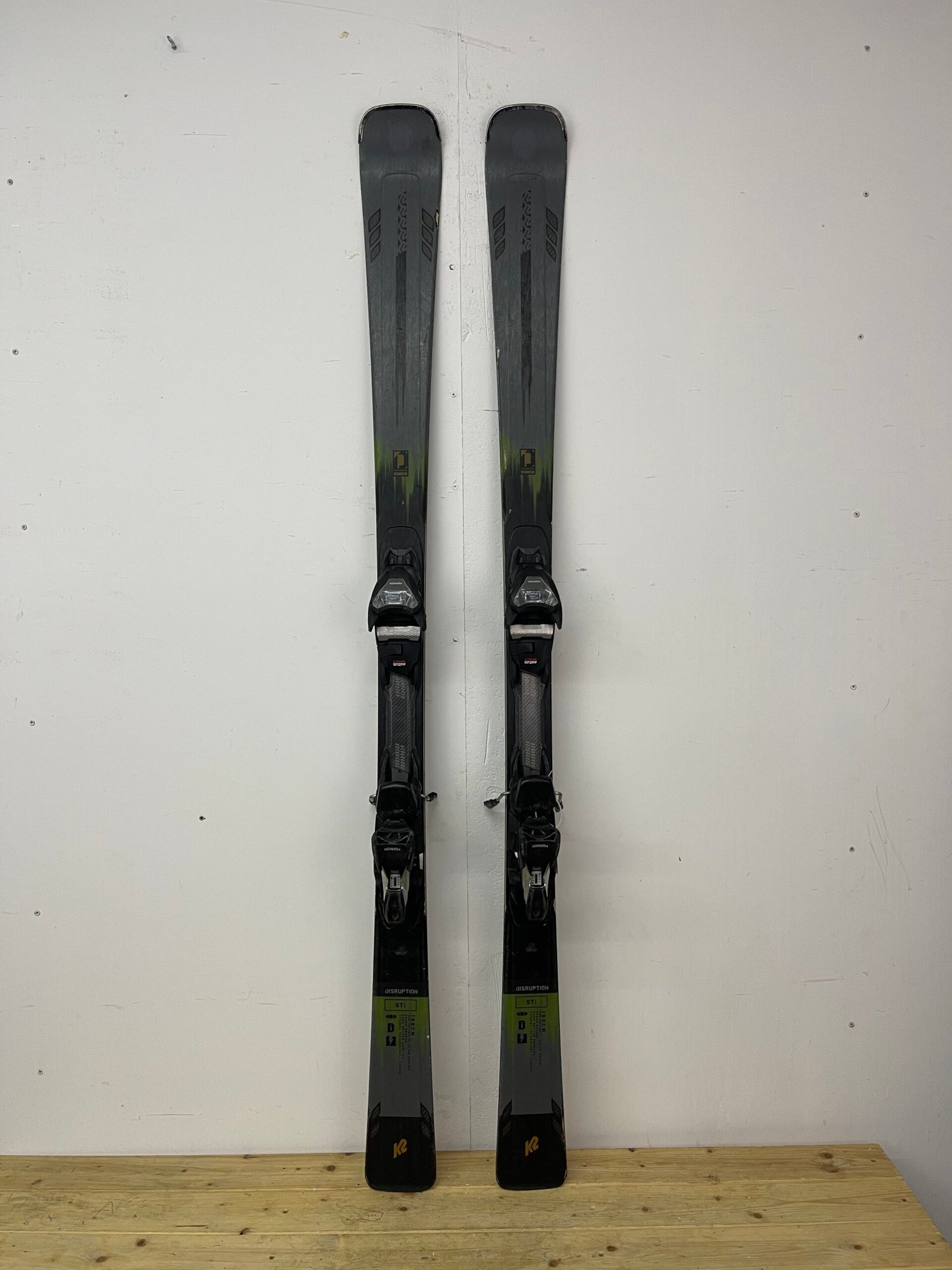 k2-disruption-160cm-naudotos-slides-vilnius.jpg K2 Disruption 160 cm naudotos slidės – used skis Vilniuje | Sniego Kalnas