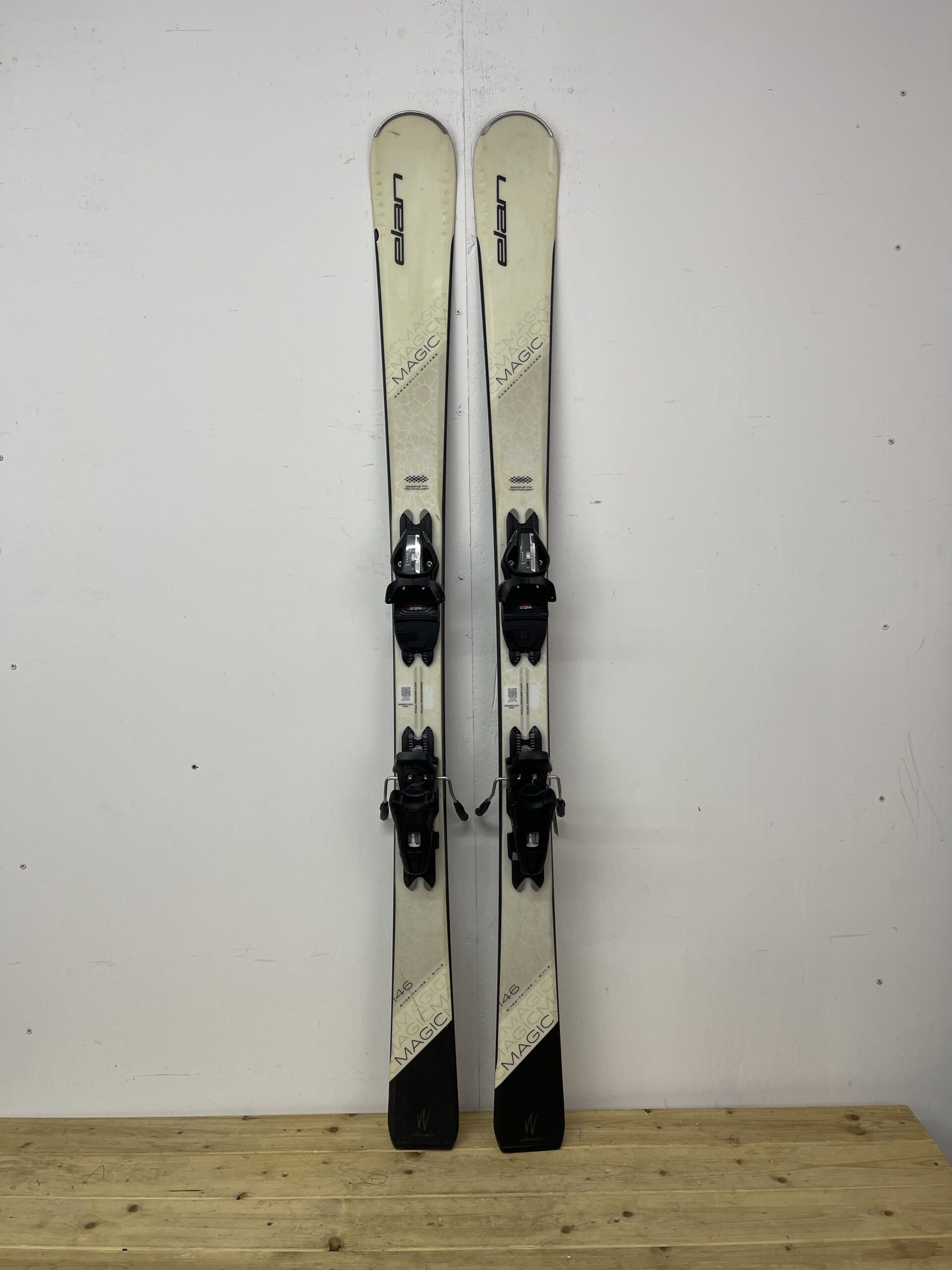 elan-magic-146cm-naudotos-slides-vilnius.jpg Elan Magic 146 cm naudotos slidės – used skis Vilniuje | Sniego Kalnas