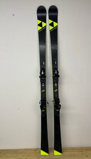 Fischer RC4 Worldcup 180 cm naudotos slidės – used skis Vilniuje | Sniego Kalnas