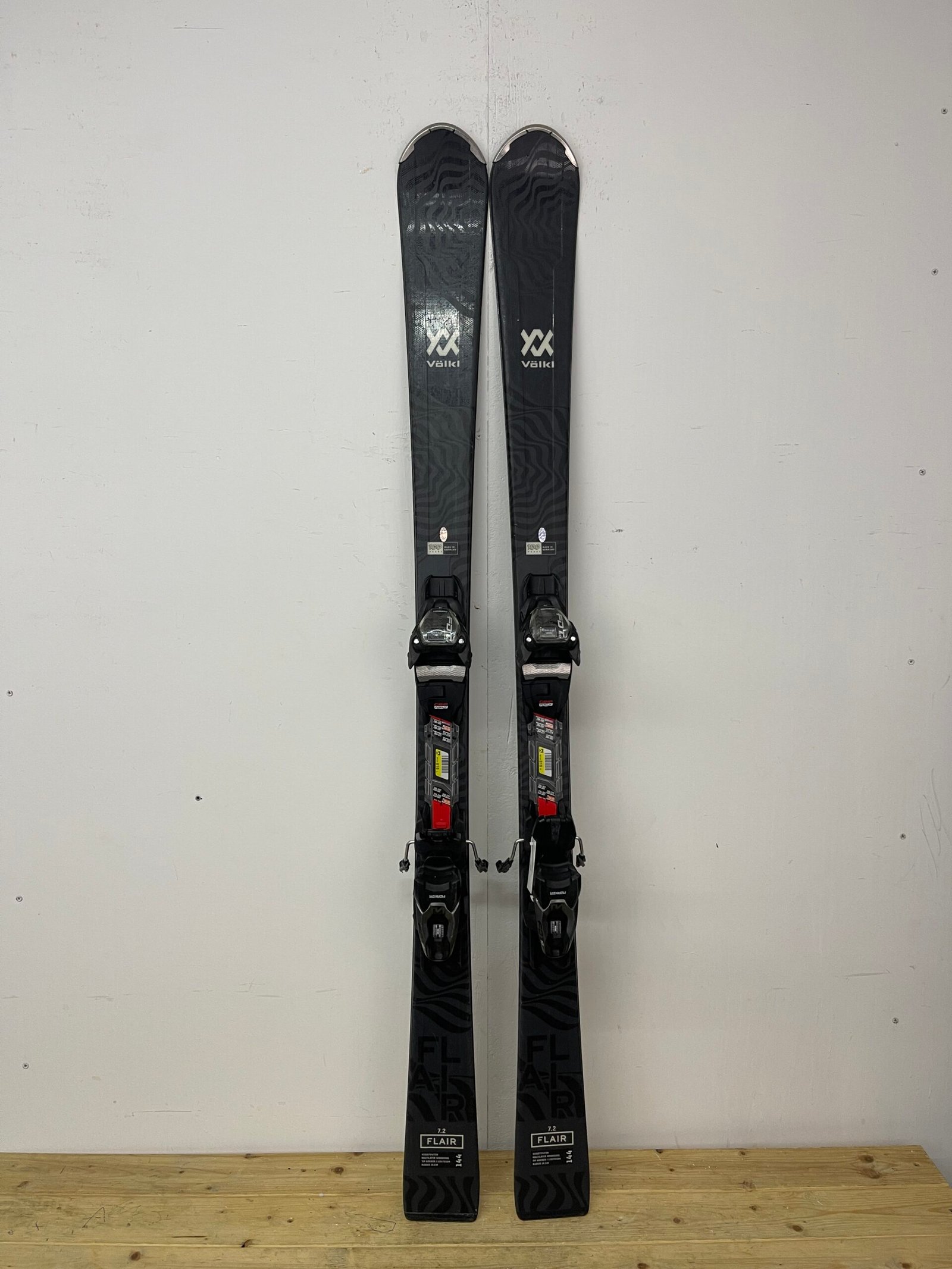 volkl-flair-144cm-naudotos-slides-vilnius.jpg Völkl Flair 144 cm naudotos slidės – used skis Vilniuje | Sniego Kalnas