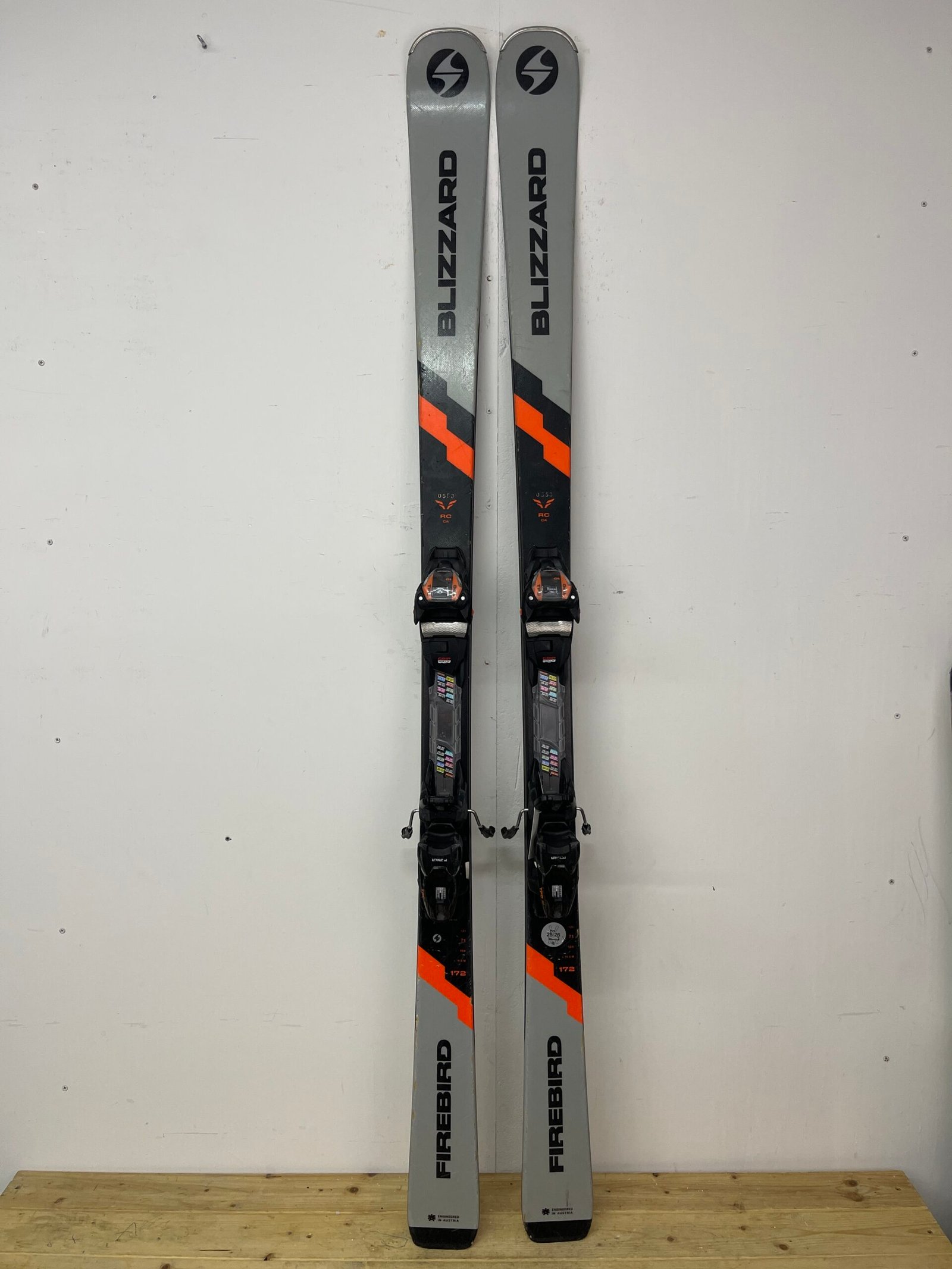 blizzard-firebird-172cm-naudotos-slides-vilnius.jpg Blizzard Firebird 172 cm naudotos slidės – used skis Vilniuje | Sniego Kalnas