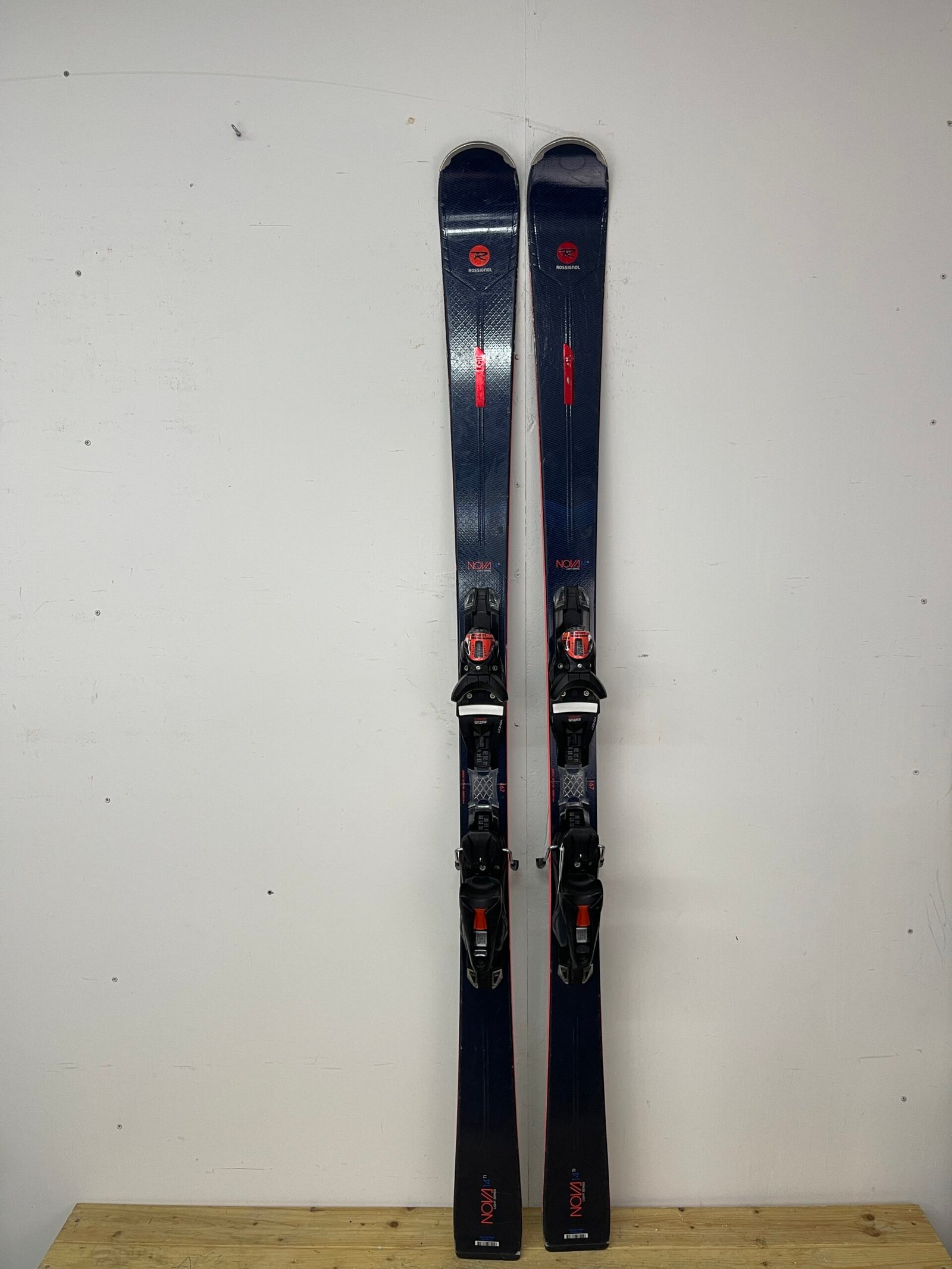 rossignol-nova-14-167cm-naudotos-slides-vilnius.jpg Rossignol Nova 14 167 cm naudotos slidės – used skis Vilniuje | Sniego Kalnas