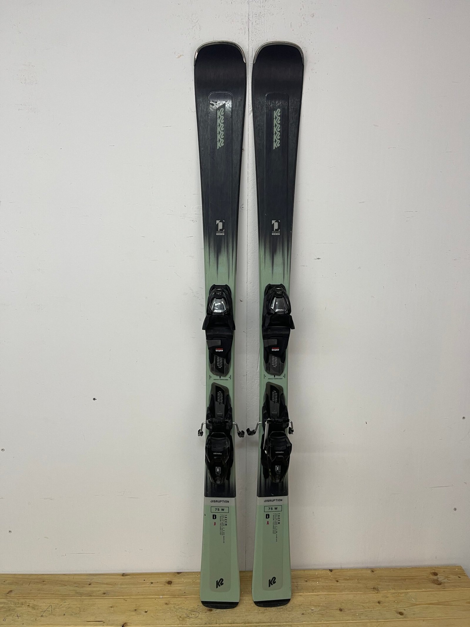 k2-disruption-142cm-naudotos-slides-vilnius.jpg K2 Disruption 142 cm naudotos slidės – used skis Vilniuje | Sniego Kalnas