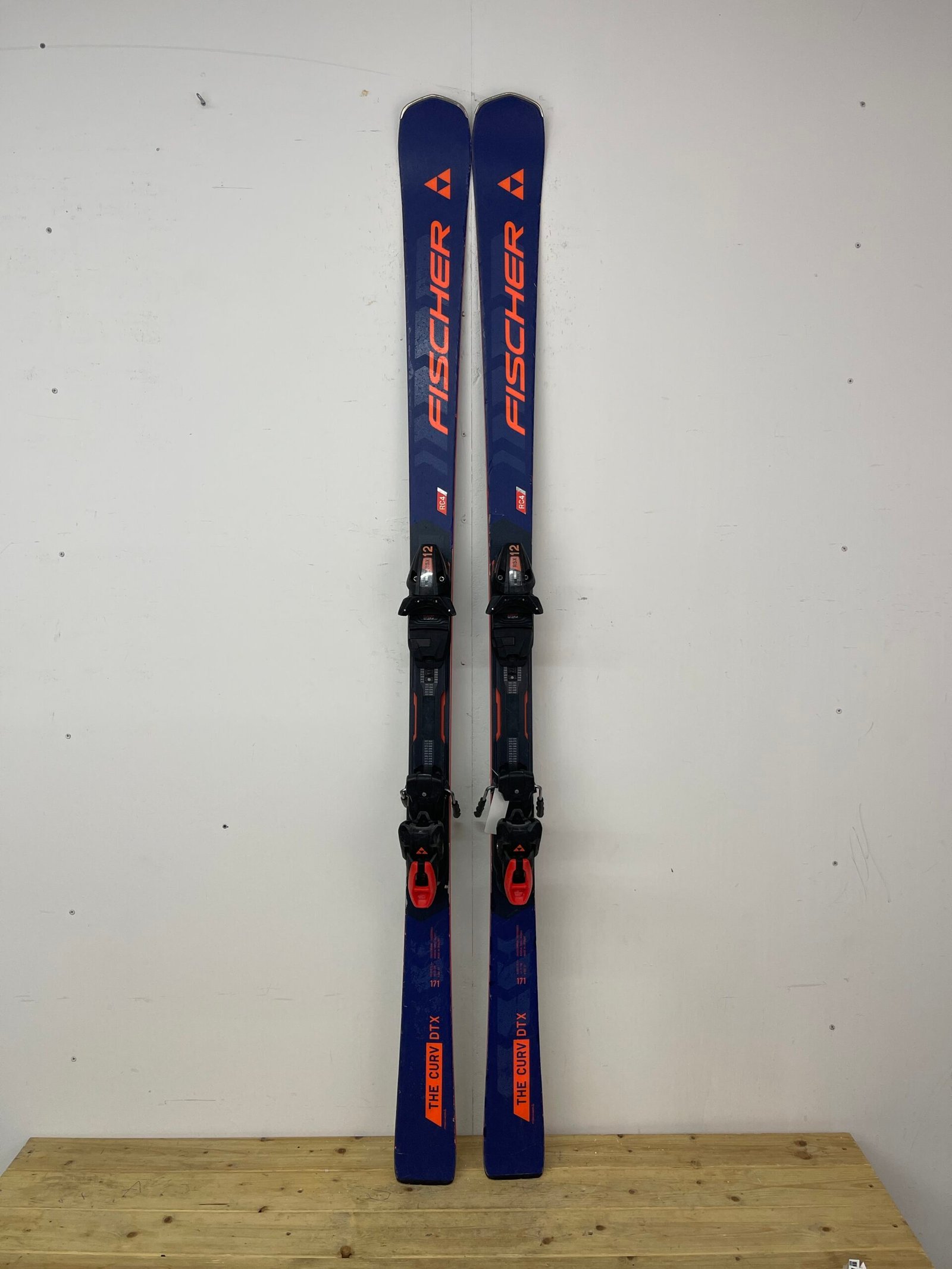 fischer-dtx-171cm-naudotos-slides-vilnius.jpg Fischer DTX 171 cm naudotos slidės – used skis Vilniuje | Sniego Kalnas