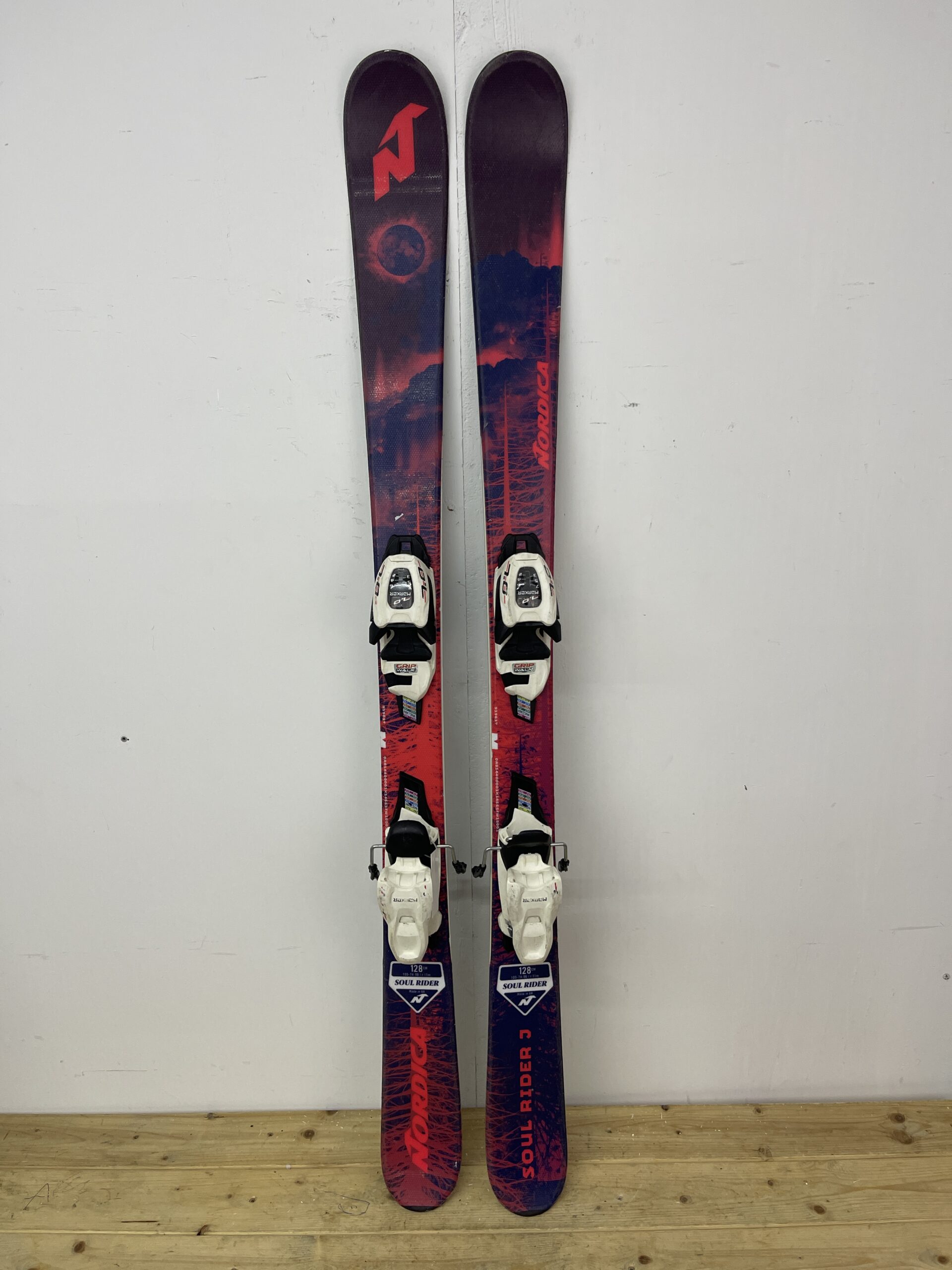 nordica-soulrider-twintip-128cm-naudotos-slides-vilnius.jpg Nordica Soulrider Twintip 128 cm naudotos slidės – used skis Vilniuje | Sniego Kalnas