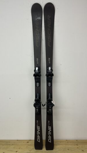 Fischer Divine 155 cm naudotos slidės – used skis Vilniuje | Sniego Kalnas