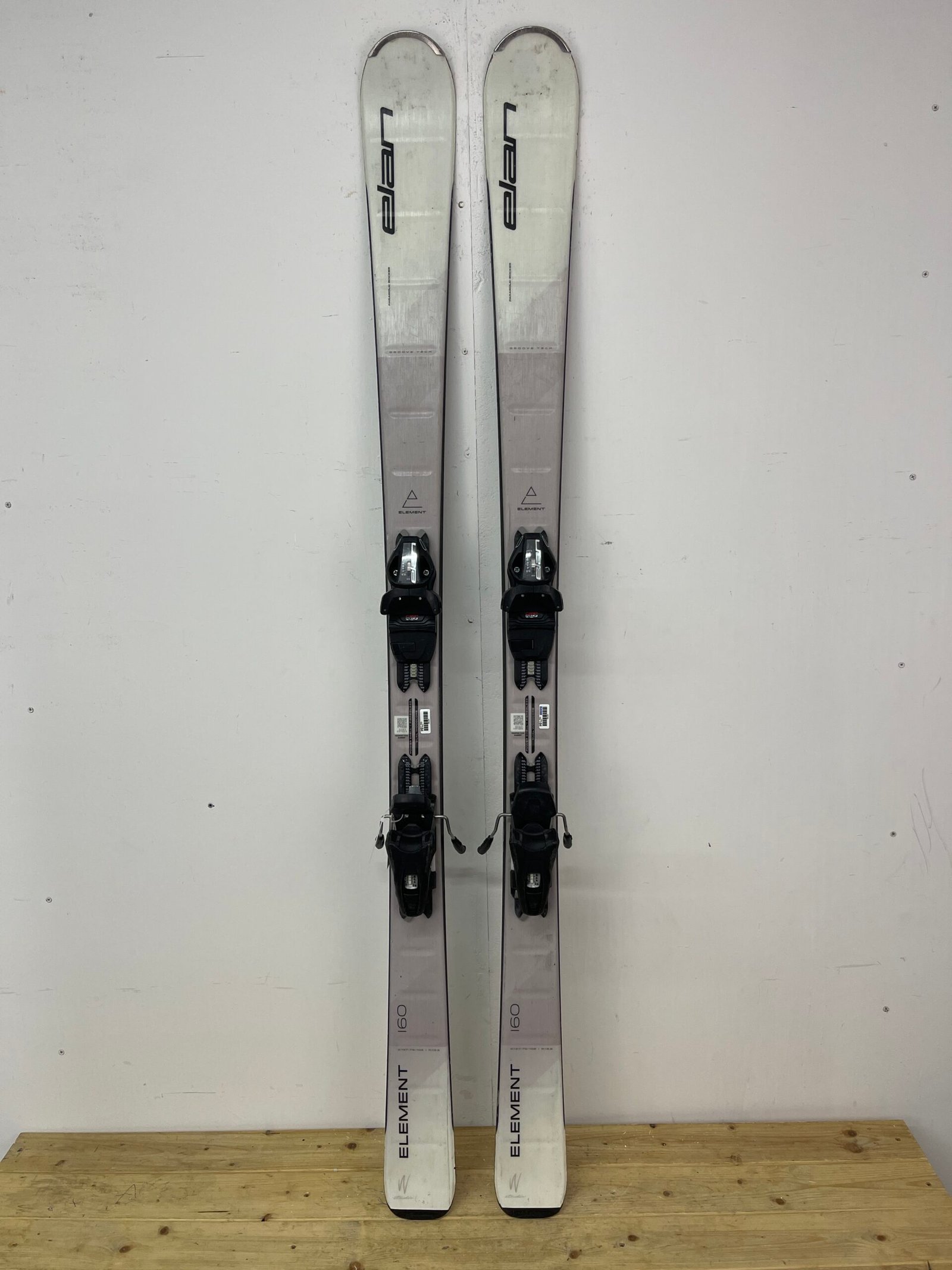 elan-element-160cm-naudotos-slides-vilnius.jpg Elan Element 160 cm naudotos slidės – used skis Vilniuje | Sniego Kalnas