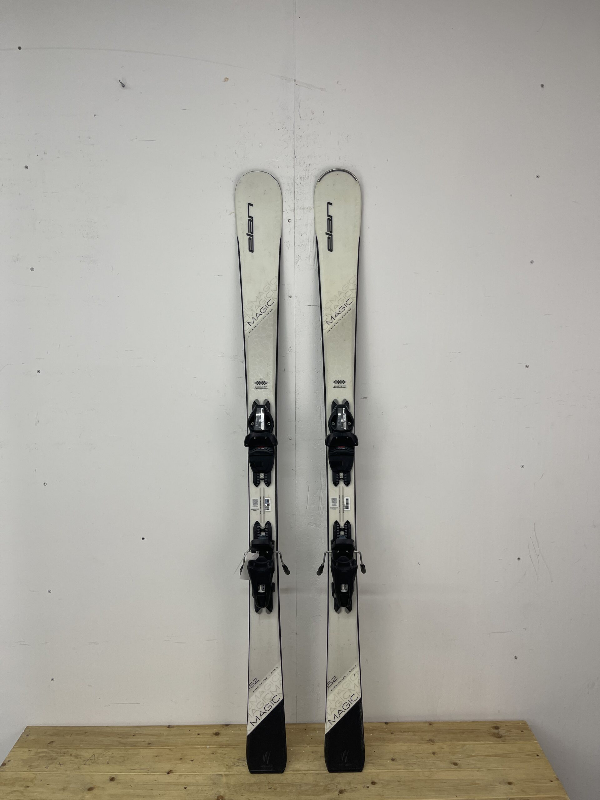 elan-magic-152cm-naudotos-slides-vilnius.jpg Elan Magic 152 cm naudotos slidės – used skis Vilniuje | Sniego Kalnas