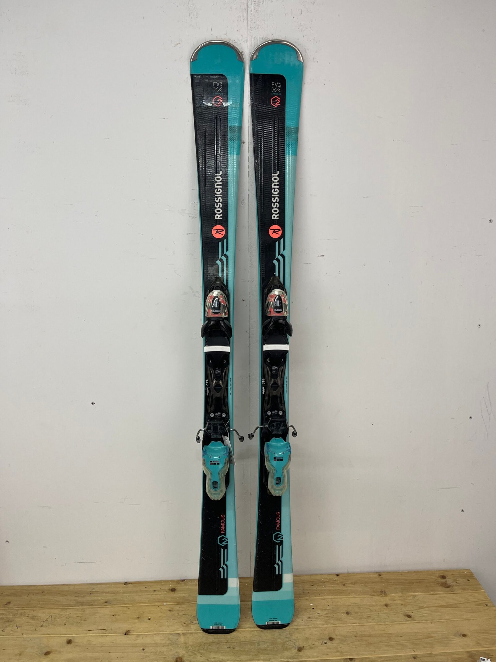 rossignol-famous-142cm-naudotos-slides-vilnius.jpg Rossignol Famous 142 cm naudotos slidės – used skis Vilniuje | Sniego Kalnas