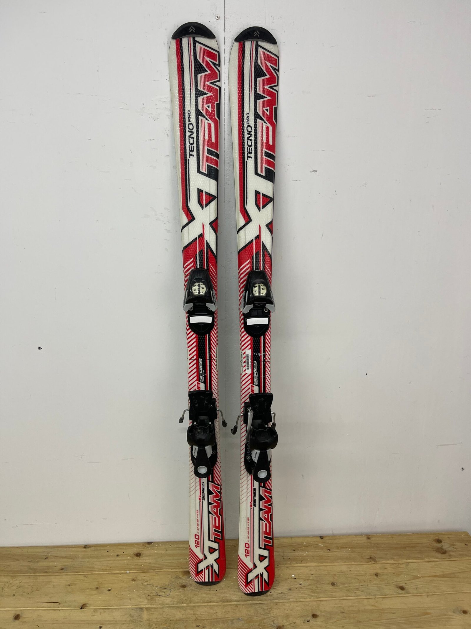 xtteam-120cm-naudotos-slides-vilnius.jpg XTteam 120 cm naudotos slidės – used skis Vilniuje | Sniego Kalnas