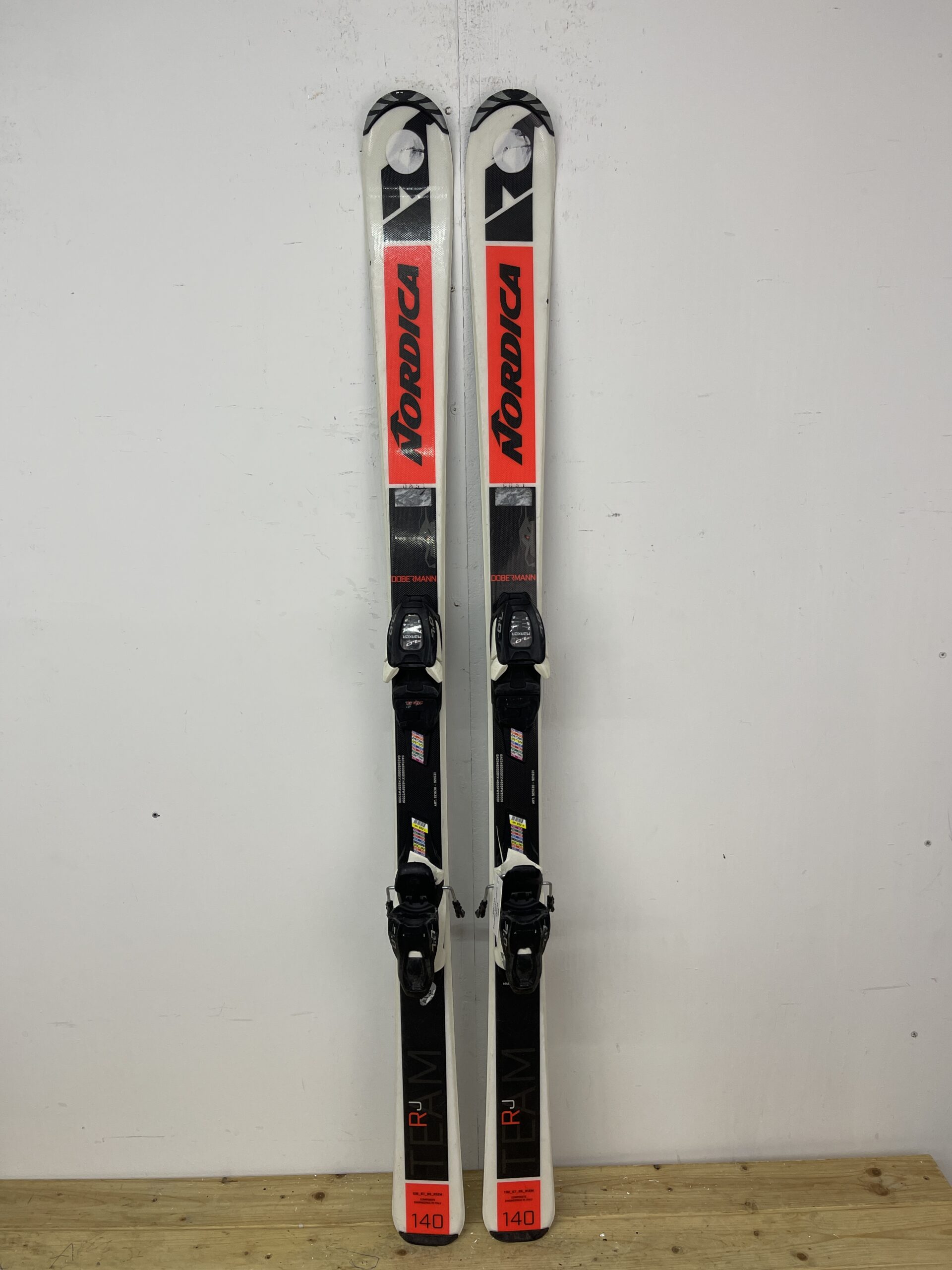 nordica-dobermann-140cm-naudotos-slides-vilnius.jpg Nordica Dobermann 140 cm naudotos slidės – used skis Vilniuje | Sniego Kalnas