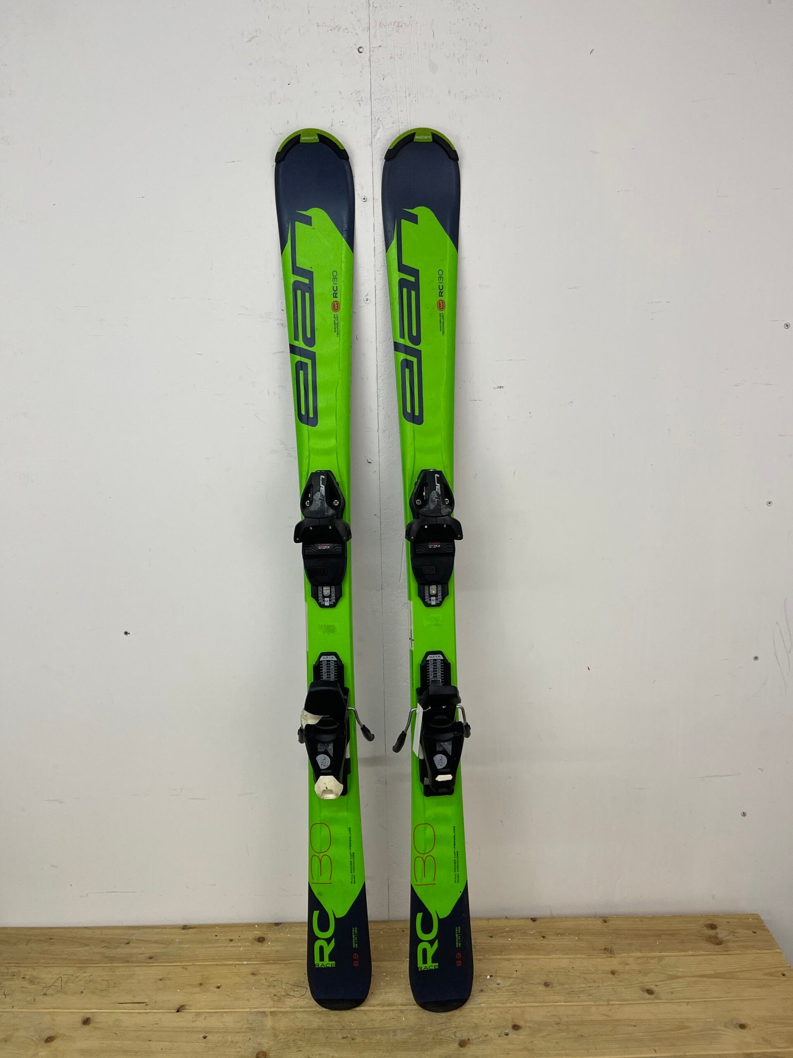 elan-rc-130cm-naudotos-slides-vilnius.jpg Elan RC 130 cm naudotos slidės – used skis Vilniuje | Sniego Kalnas