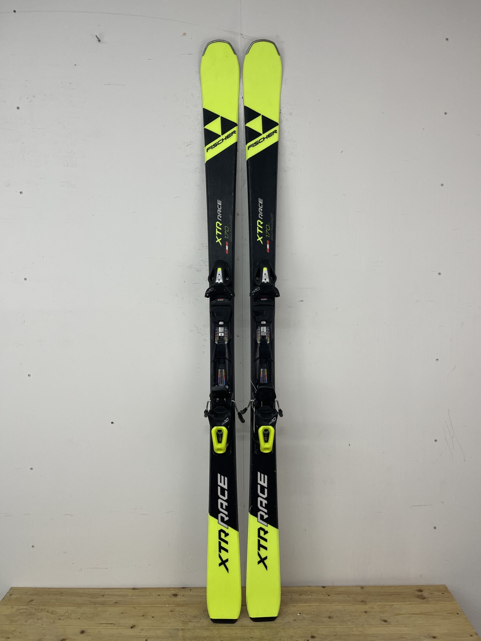 fischer-xtr-race-170cm-naudotos-slides-vilnius.jpg Fischer XTR Race 170 cm naudotos slidės – used skis Vilniuje | Sniego Kalnas