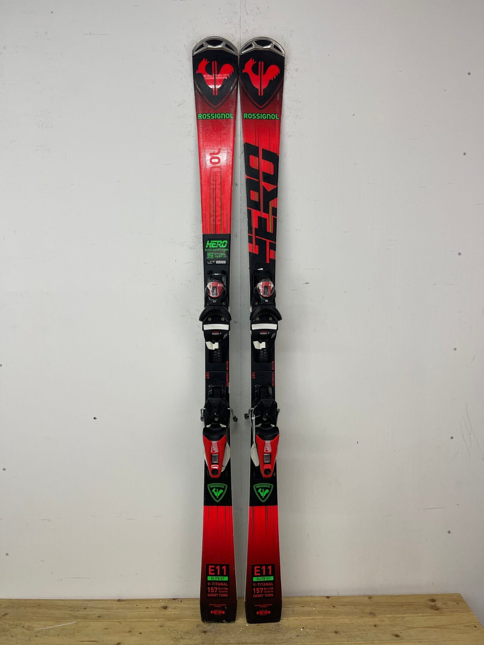 rossignol-e11-157cm-naudotos-slides-vilnius.jpg Rossignol E11 157 cm naudotos slidės – used skis Vilniuje | Sniego Kalnas