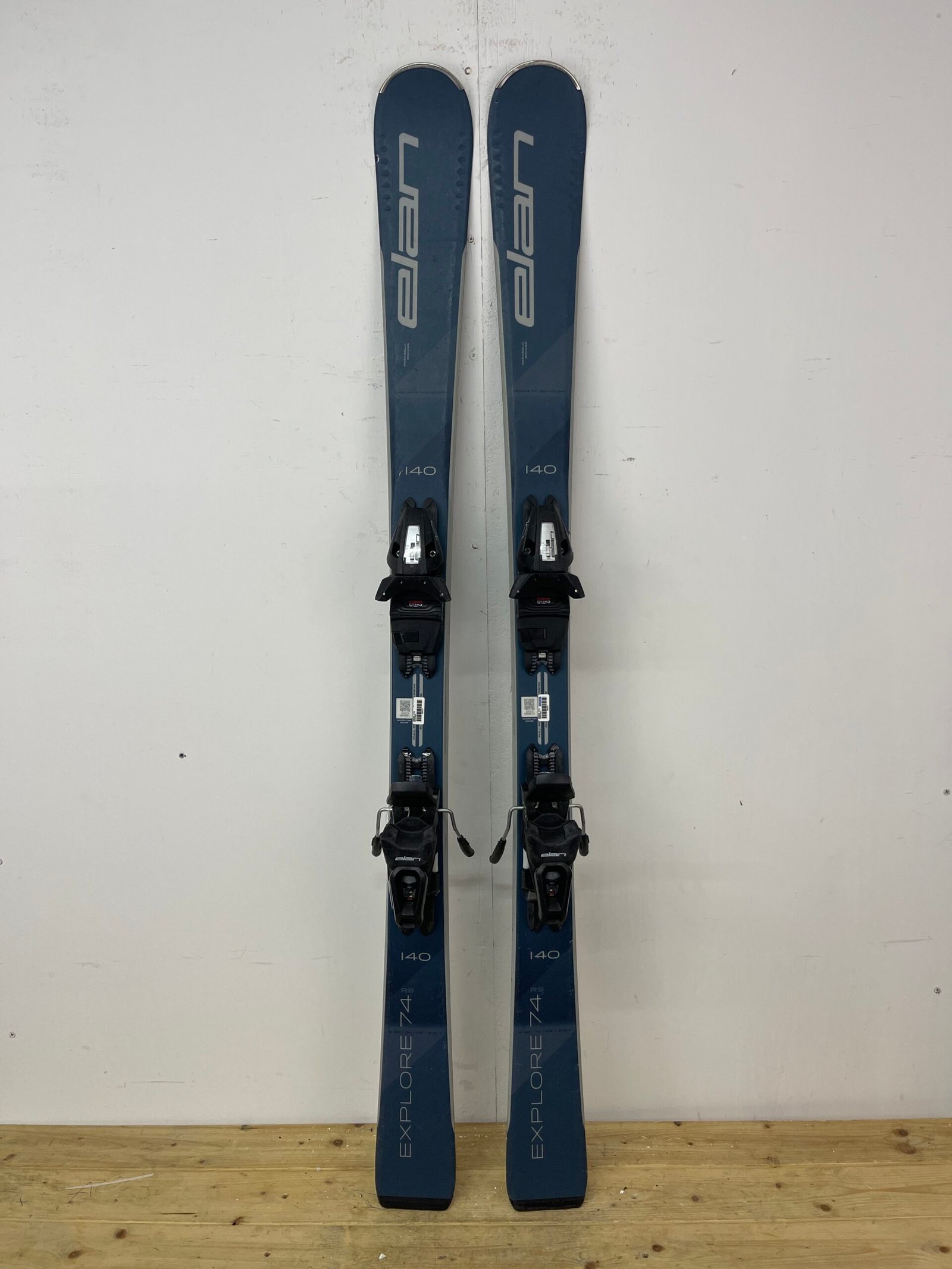 elan-explorer-140cm-naudotos-slides-vilnius.jpg Elan Explorer 140 cm naudotos slidės – used skis Vilniuje | Sniego Kalnas