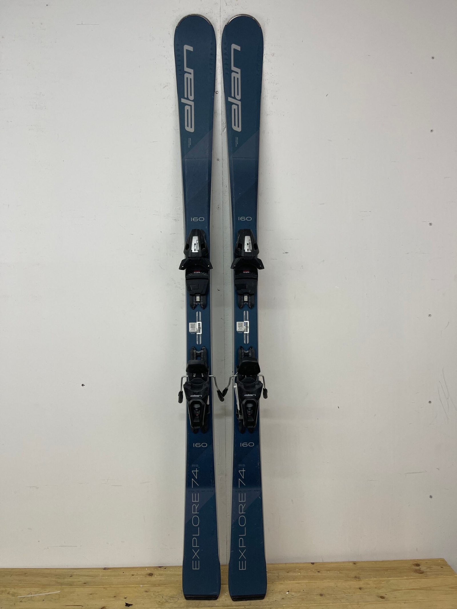 elan-explorer-160cm-naudotos-slides-vilnius.jpg Elan Explorer 160 cm naudotos slidės – used skis Vilniuje | Sniego Kalnas