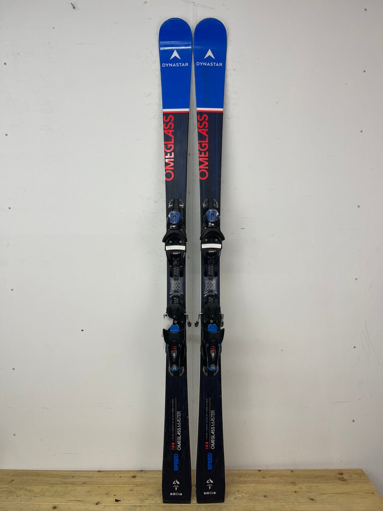 dynastar-omeglass-168cm-naudotos-slides-vilnius.jpg Dynastar Omeglass 168 cm naudotos slidės – used skis Vilniuje | Sniego Kalnas