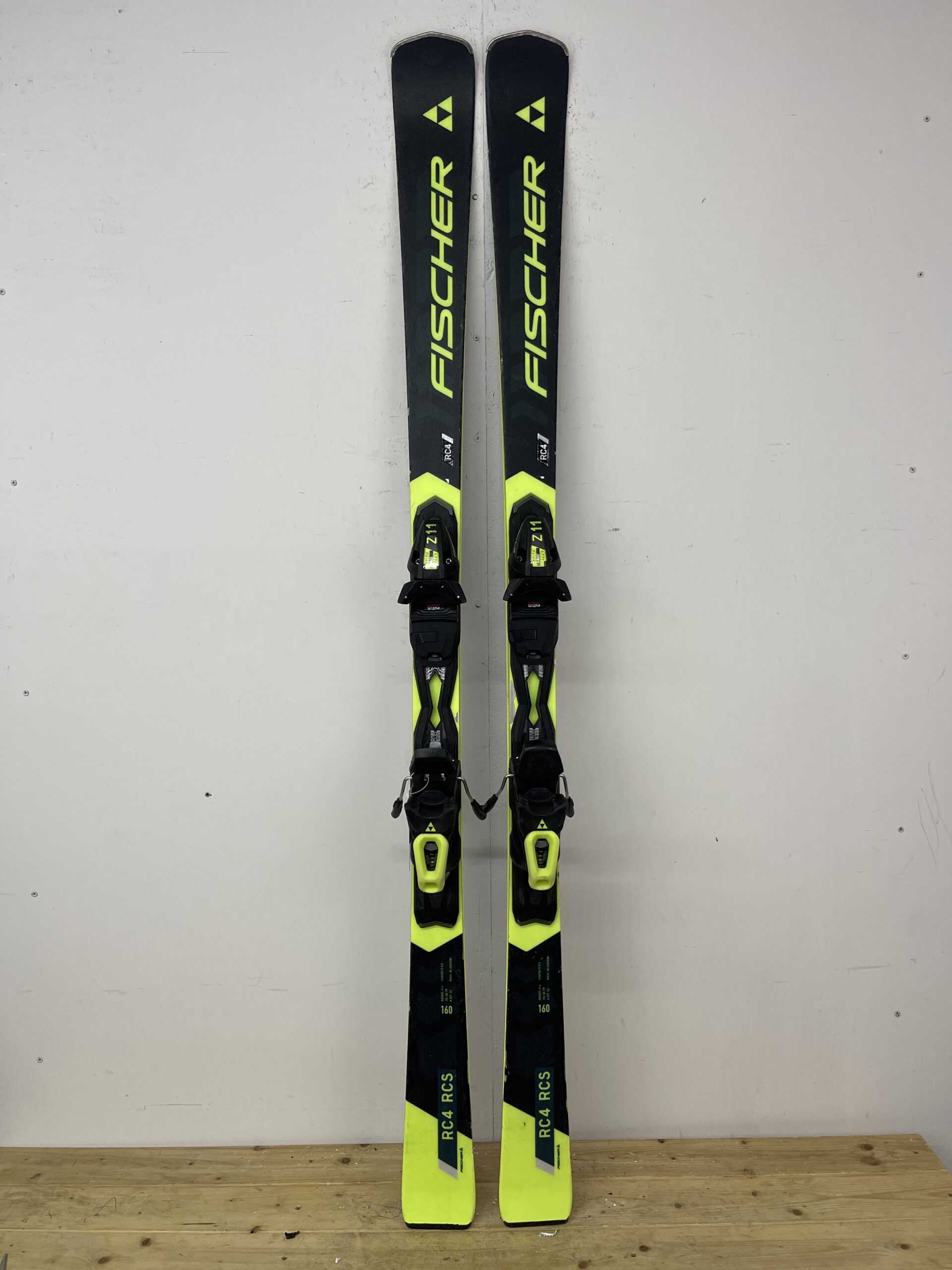 fischer-rc4-rcs-160cm-naudotos-slides-vilnius.jpg Fischer RC4 RCS 160 cm naudotos slidės – used skis Vilniuje | Sniego Kalnas