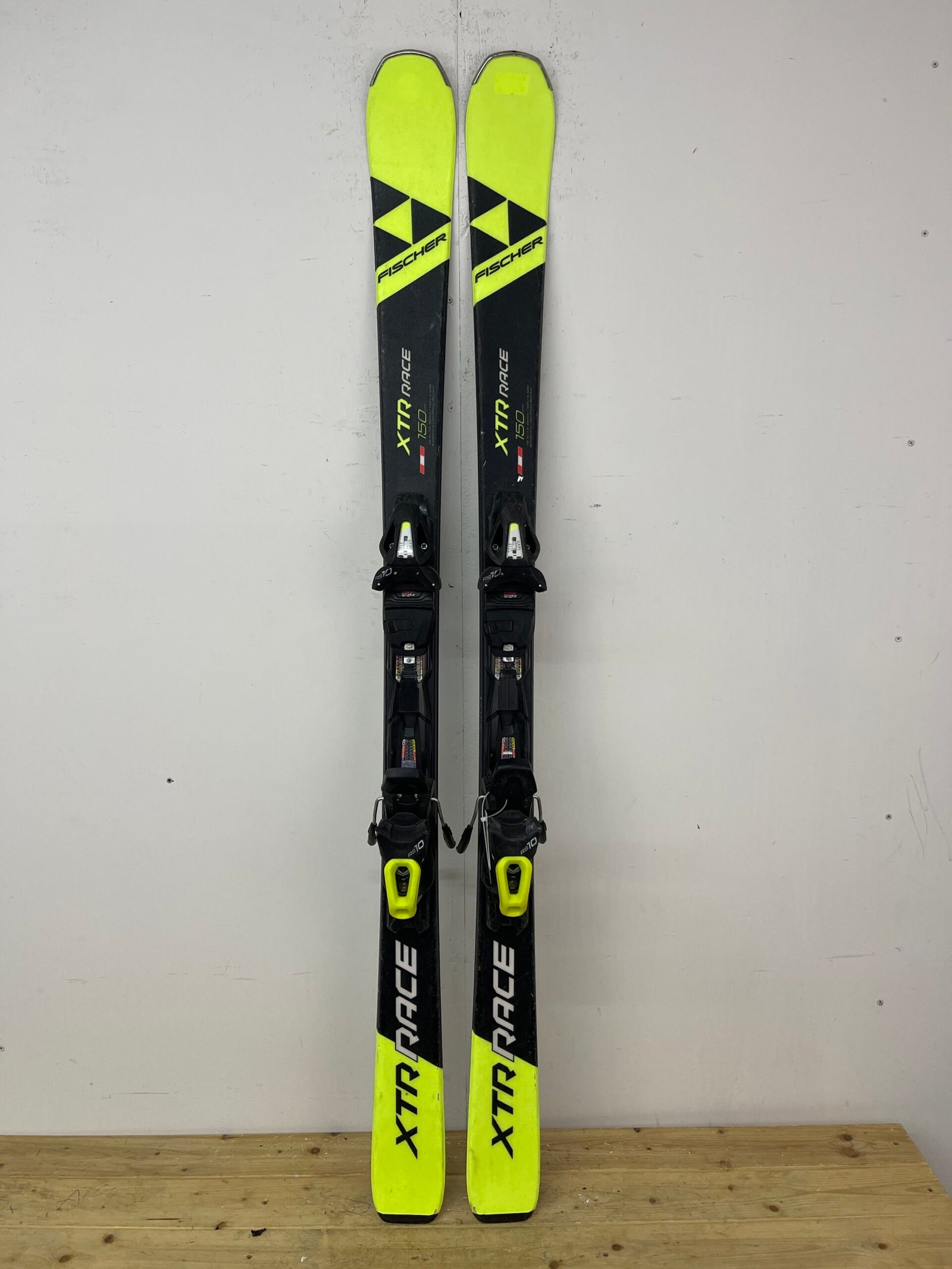 fischer-xtr-race-150cm-naudotos-slides-vilnius.jpg Fischer XTR Race 150 cm naudotos slidės – used skis Vilniuje | Sniego Kalnas