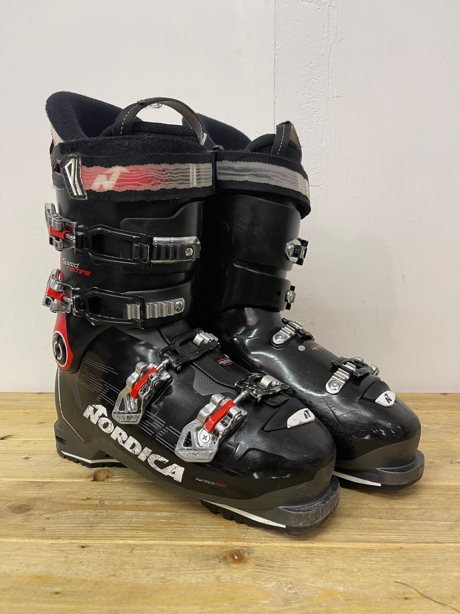 nordica-speedmachine-110-slidinejimo-batai-27-5-eu42 Nordica SpeedMachine 110 slidinėjimo batai 27.5 MP EU 42 – naudoti slidinėjimo batai | Sniego Kalnas