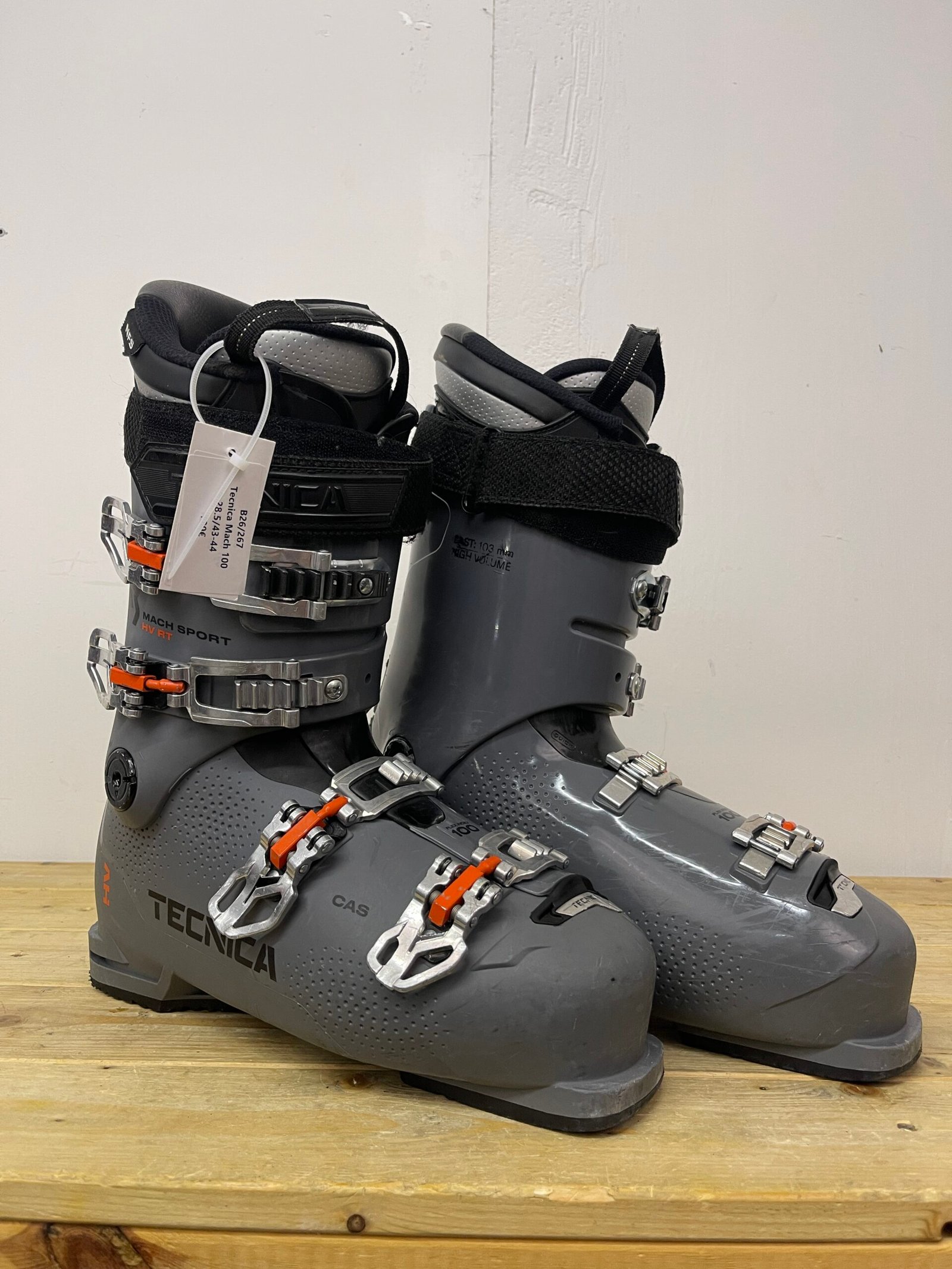 tecnica-mach-100-slidinejimo-batai-28-5-eu43-44 Tecnica Mach 100 slidinėjimo batai 28.5 MP EU 43–44 – naudoti slidinėjimo batai | Sniego Kalnas