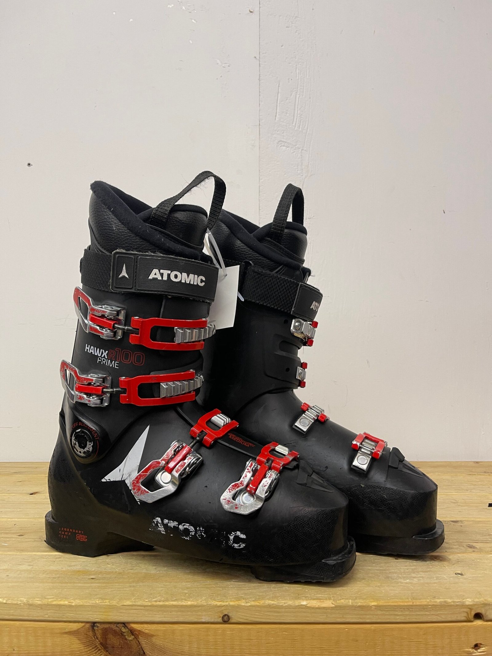 atomic-hawx-prime-100-slidinejimo-batai-28-5-eu43-44 Atomic Hawx Prime 100 slidinėjimo batai 28.5 MP EU 43–44 – naudoti slidinėjimo batai | Sniego Kalnas