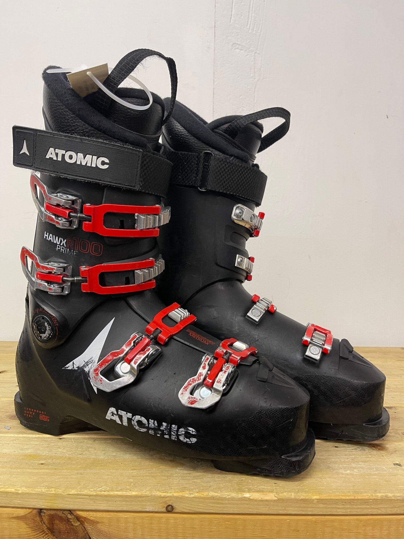 atomic-hawx-100-slidinejimo-batai-29-5-eu45 Atomic Hawx 100 slidinėjimo batai 29,5 MP EU 45 – naudoti slidinėjimo batai | Sniego Kalnas