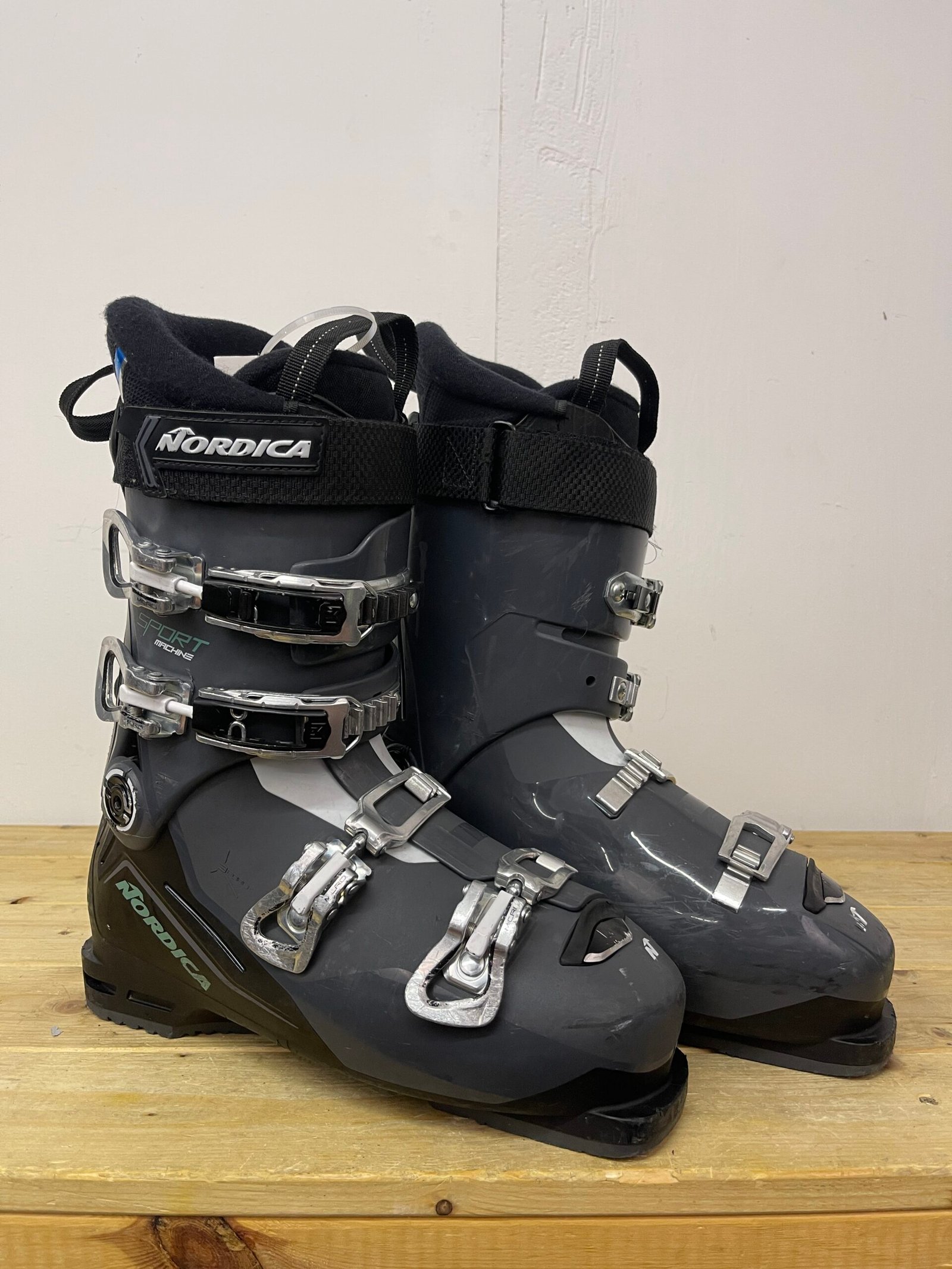 nordica-sportmachine-75-slidinejimo-batai-27-5-eu42 Nordica SportMachine 75 slidinėjimo batai 27,5 MP EU 42 – naudoti slidinėjimo batai | Sniego Kalnas