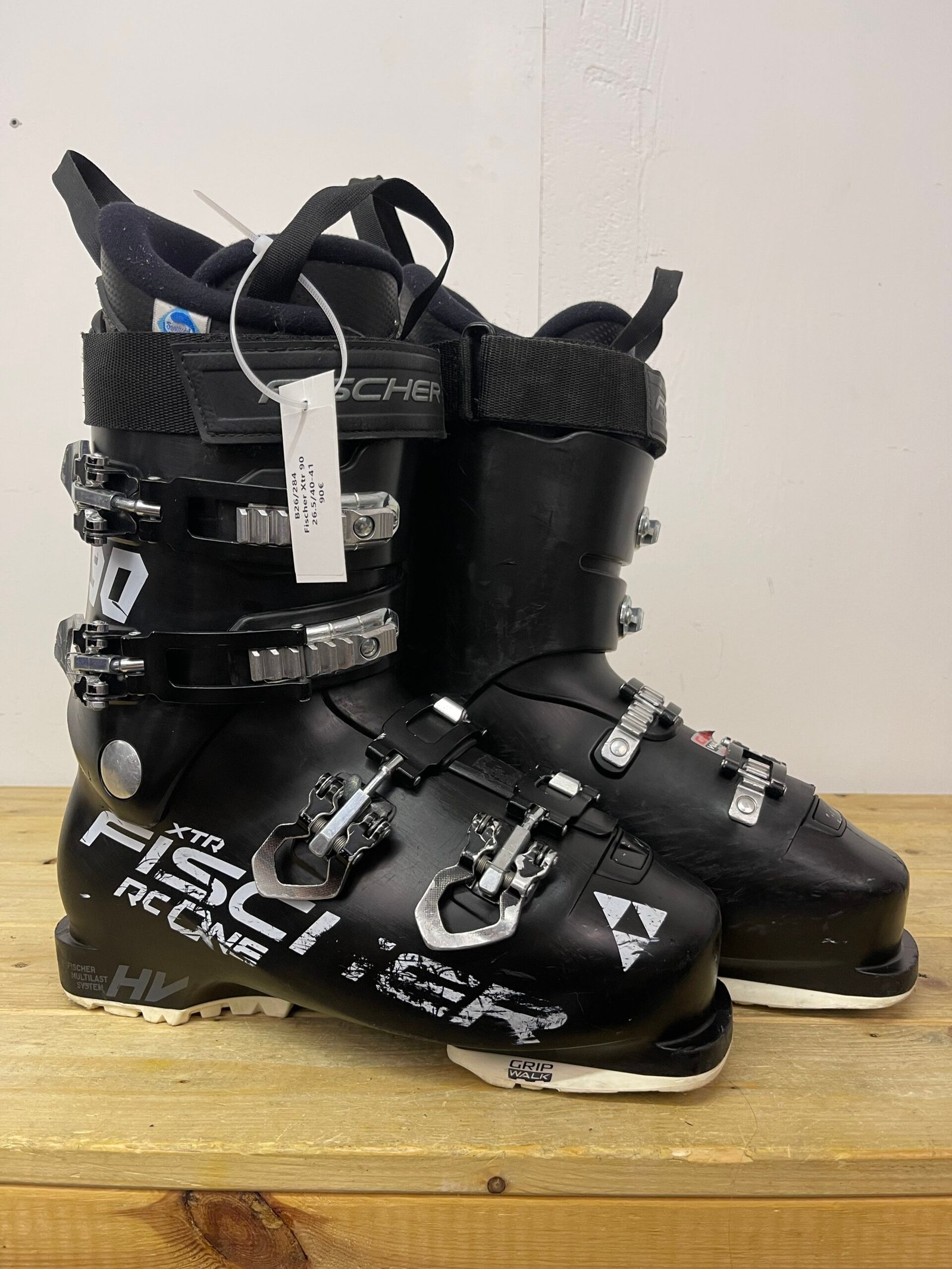 fischer-xtr-90-slidinejimo-batai-26-5-eu40-41 Fischer XTR 90 slidinėjimo batai 26,5 MP EU 40–41 – naudoti slidinėjimo batai | Sniego Kalnas