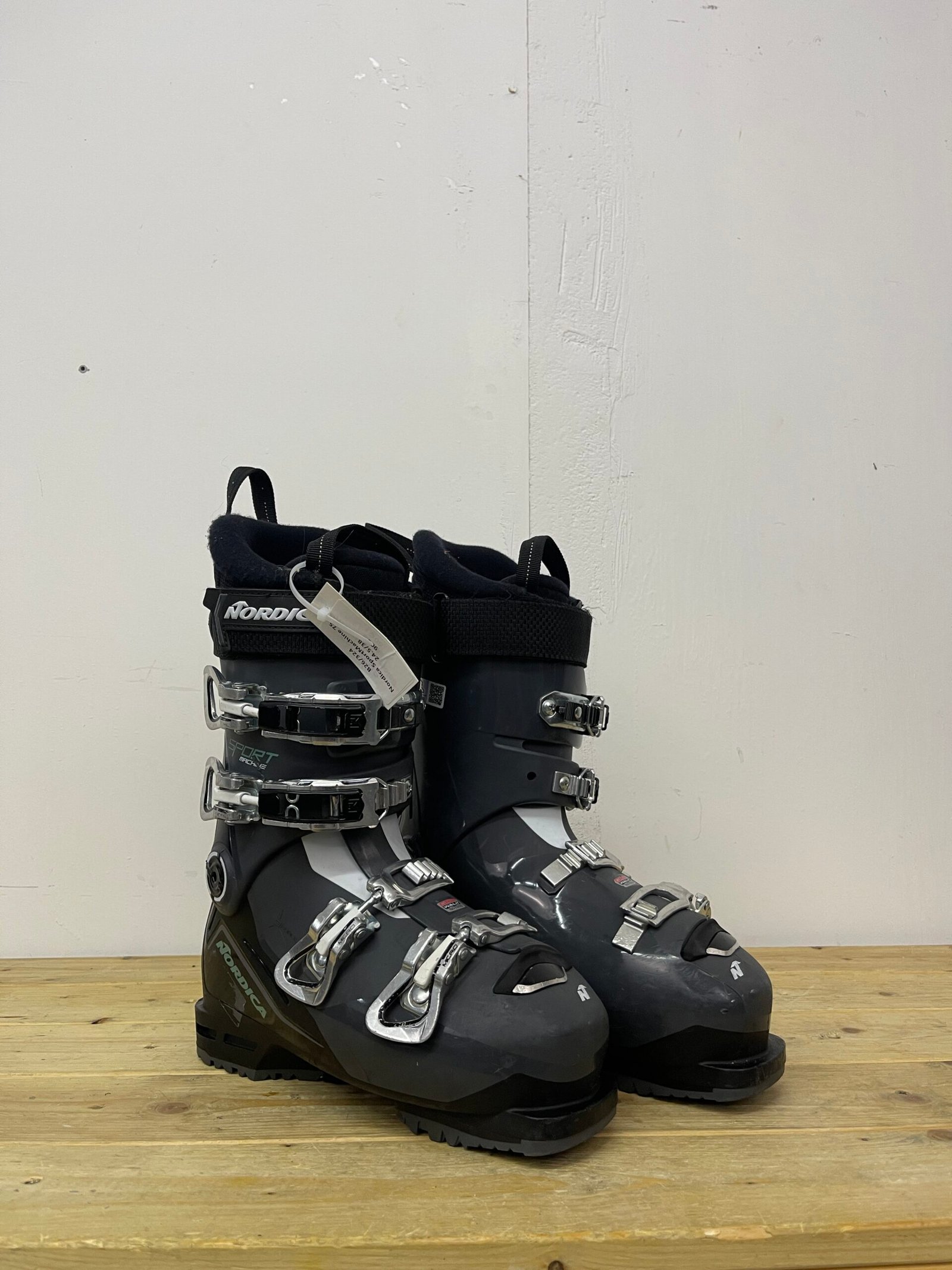 nordica-sportmachine-75-slidinejimo-batai-24-5-eu38 Nordica SportMachine 75 slidinėjimo batai 24,5 MP EU 38 – naudoti slidinėjimo batai | Sniego Kalnas