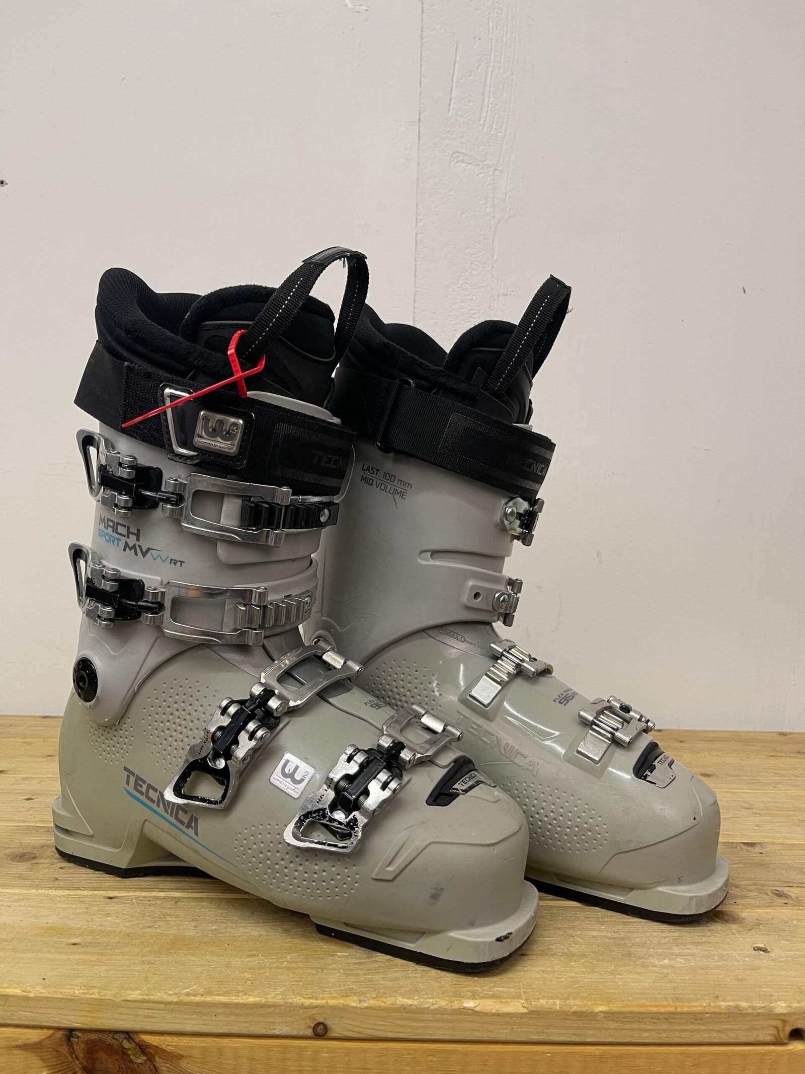 tecnica-mach-95-slidinejimo-batai-26-5-eu40-41 Tecnica Mach 95 slidinėjimo batai 26,5 MP EU 40–41 – naudoti slidinėjimo batai | Sniego Kalnas