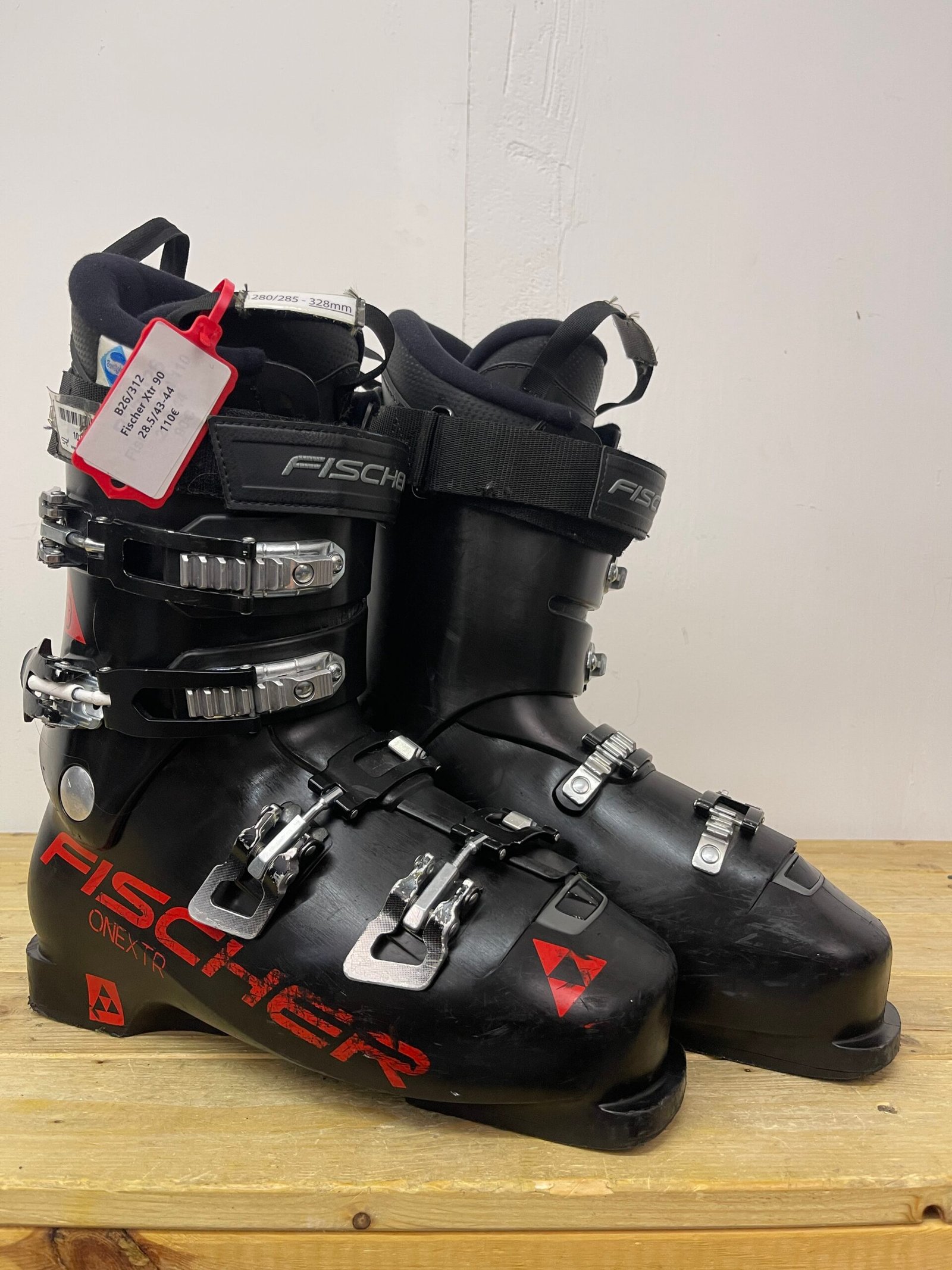 fischer-xtr-90-slidinejimo-batai-28-5-eu43-44 Fischer XTR 90 slidinėjimo batai 28,5 MP EU 43–44 – naudoti slidinėjimo batai | Sniego Kalnas