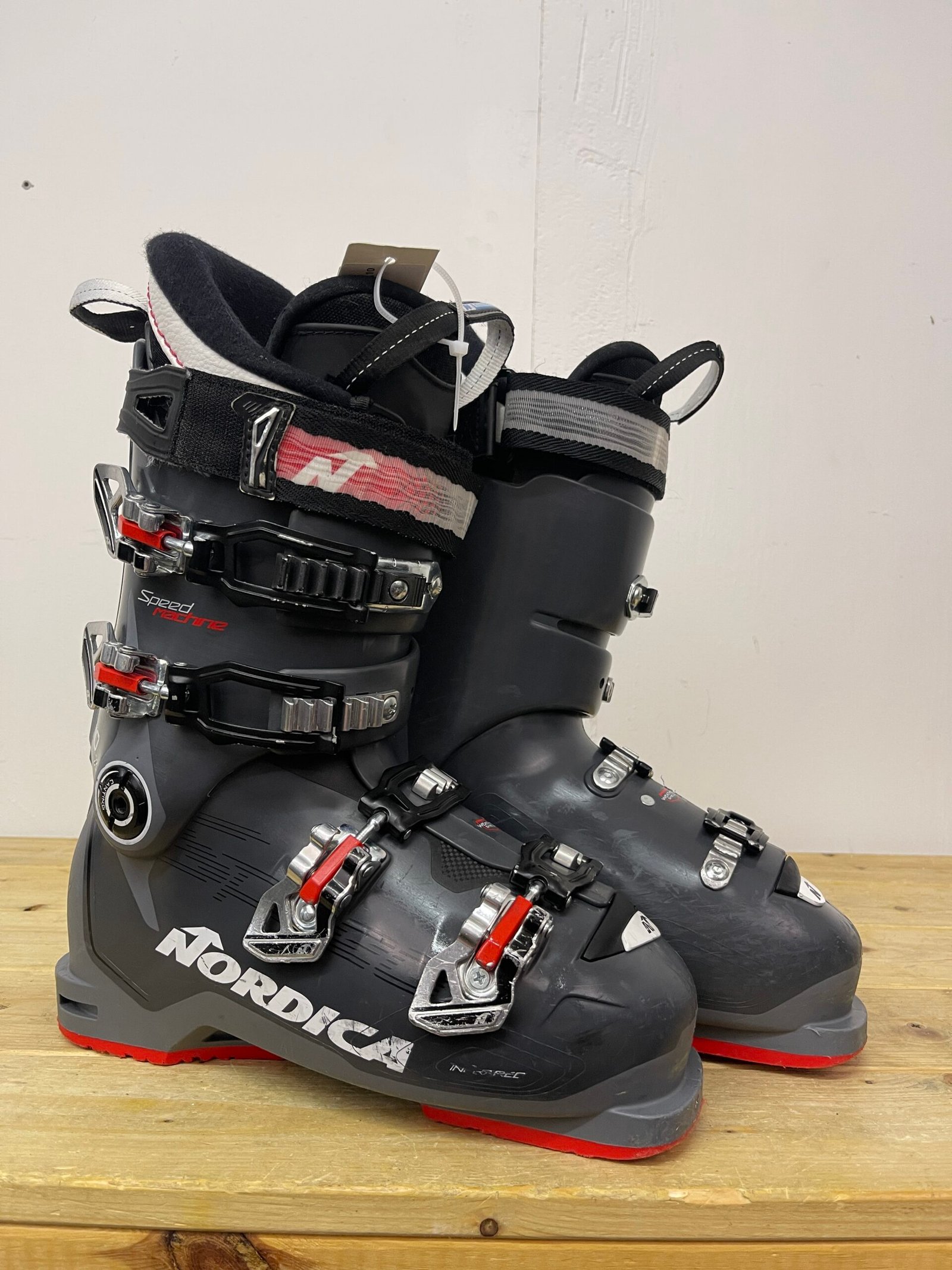 nordica-speedmachine-110-slidinejimo-batai-25-5-eu39 Nordica SpeedMachine 110 slidinėjimo batai 25,5 MP EU 39 – naudoti slidinėjimo batai | Sniego Kalnas