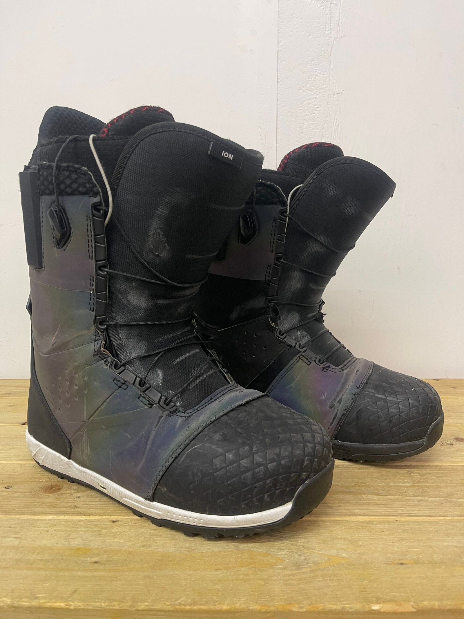 Burton Ion EU 44,5 – naudoti snieglenčių batai Burton Ion EU 44,5 naudoti snieglenčių batai – snowboard boots Vilniuje | Sniego Kalnas