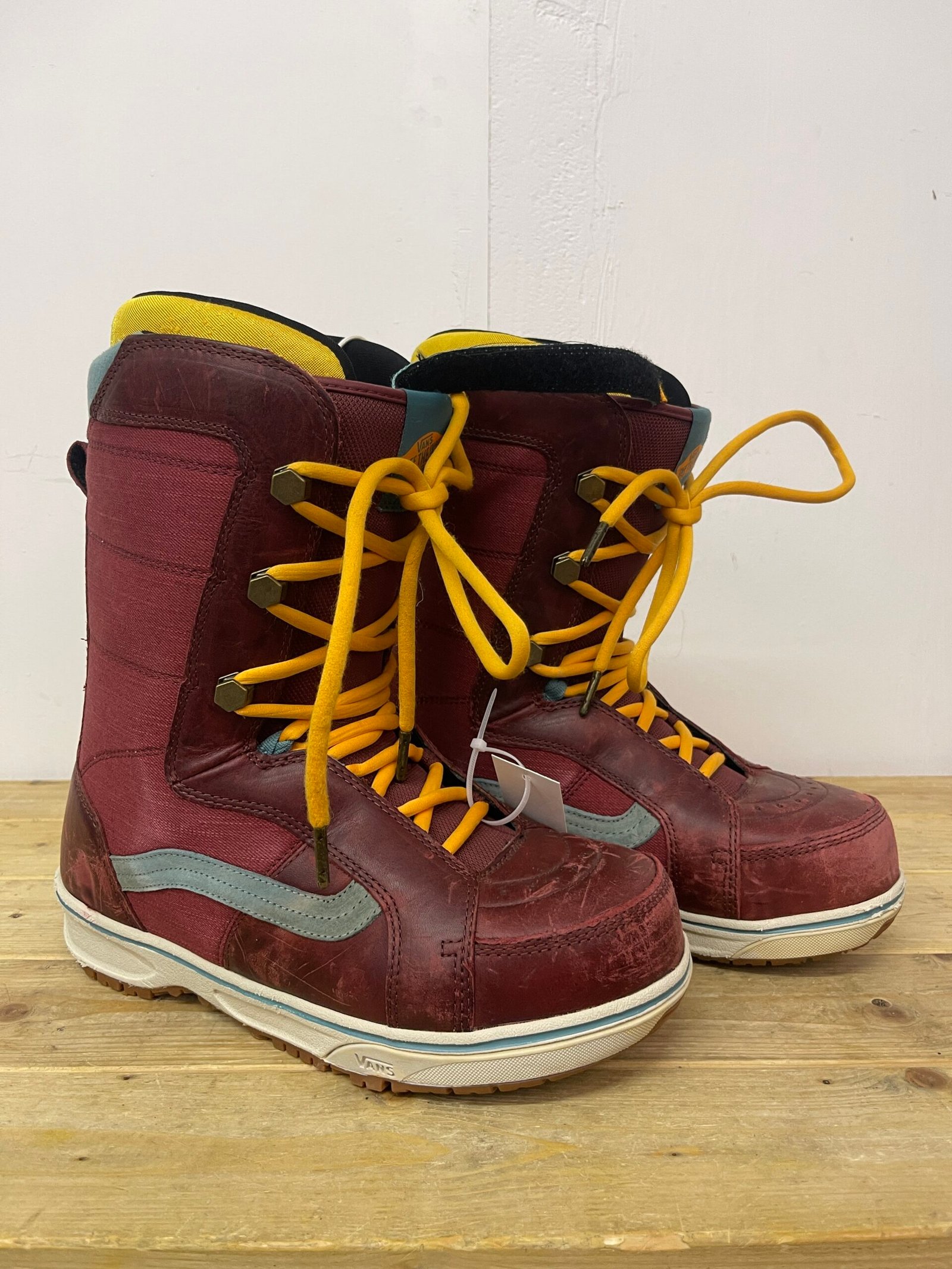 Vans V66 EU 45 – naudoti snieglenčių batai Vans V66 EU 45 naudoti snieglenčių batai – snowboard boots Vilniuje | Sniego Kalnas